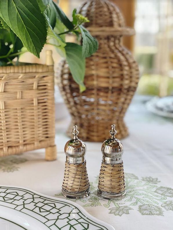 Wicker Salt and Pepper Shaker - Thumbnail 2