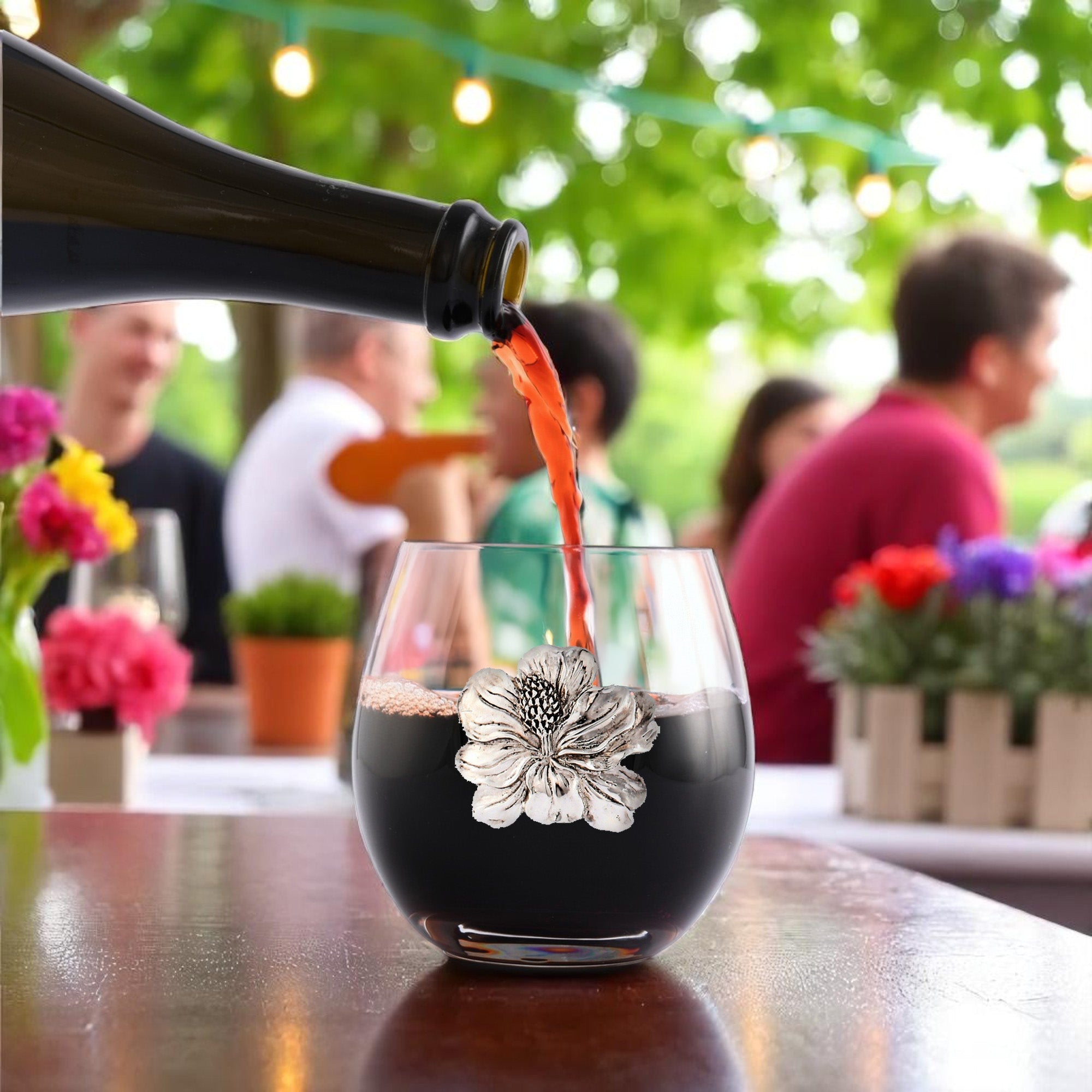 Magnolia Stemless Wine Glasses - Set of 4