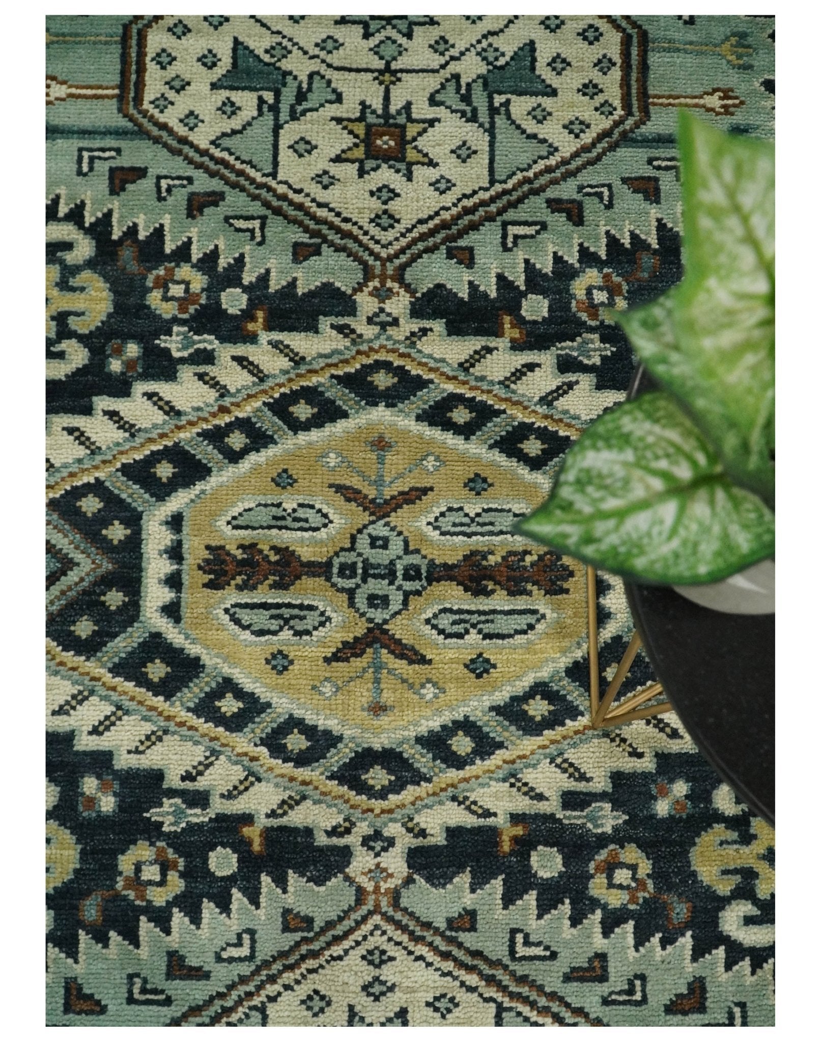 5x8, 6x9, 8x10, 9x12, 10x14 and 12x15 Hand Knotted Blue and Ivory Oriental Traditional Persian Area Rug | TRDCP672 - The Rug Decor