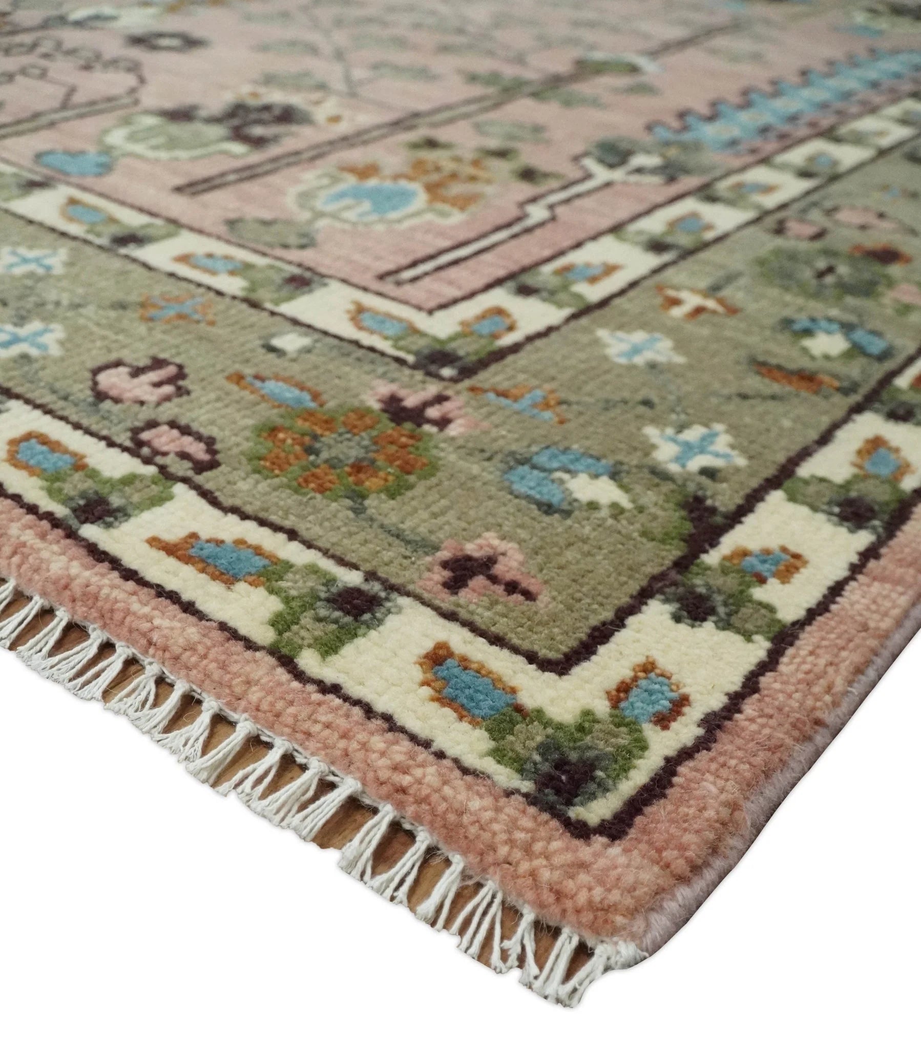 Pink, Olive, and Beige Traditional Vintage Heriz Serapi Wool Rug