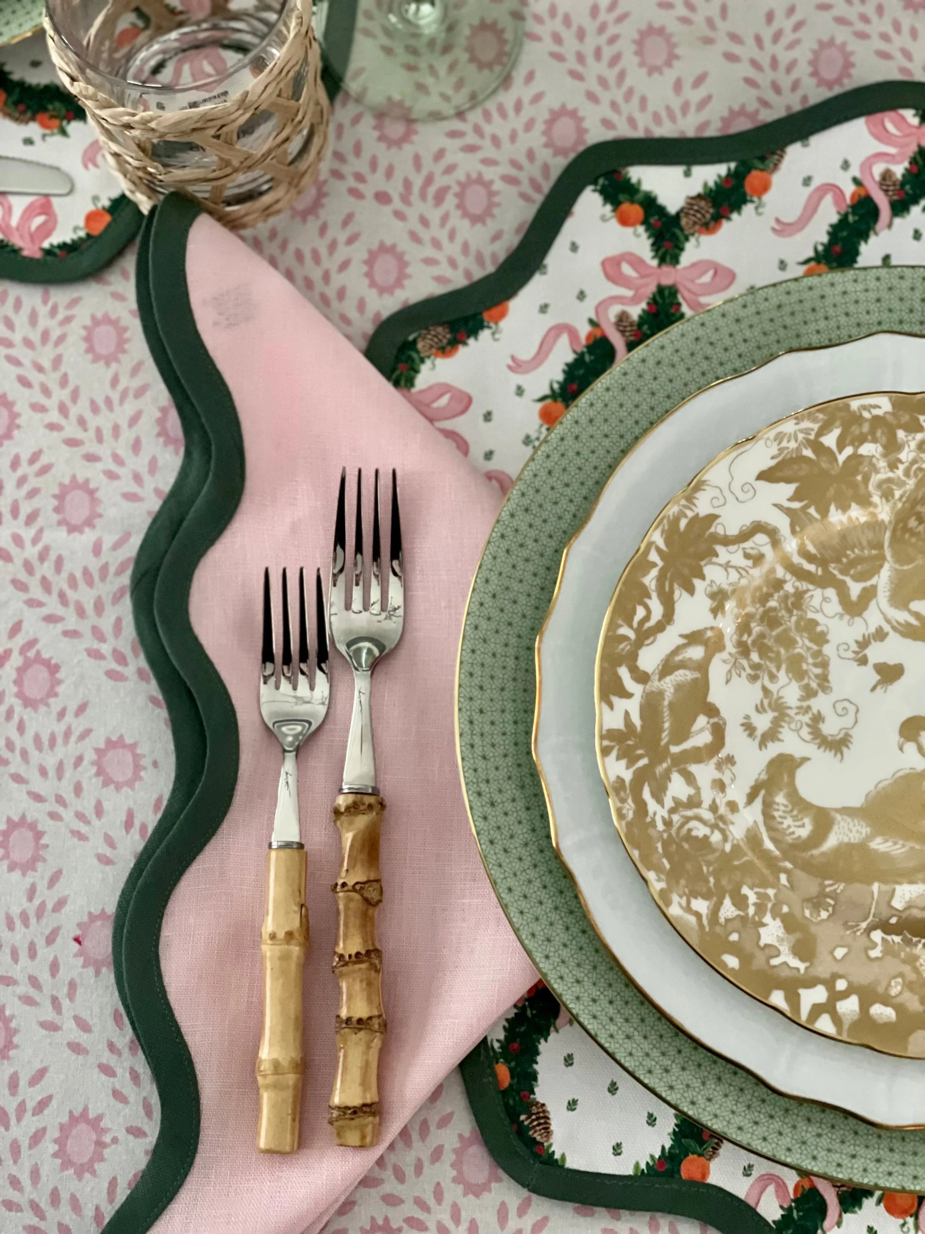 Linen Scalloped Square | Peony Pink with Pine Green