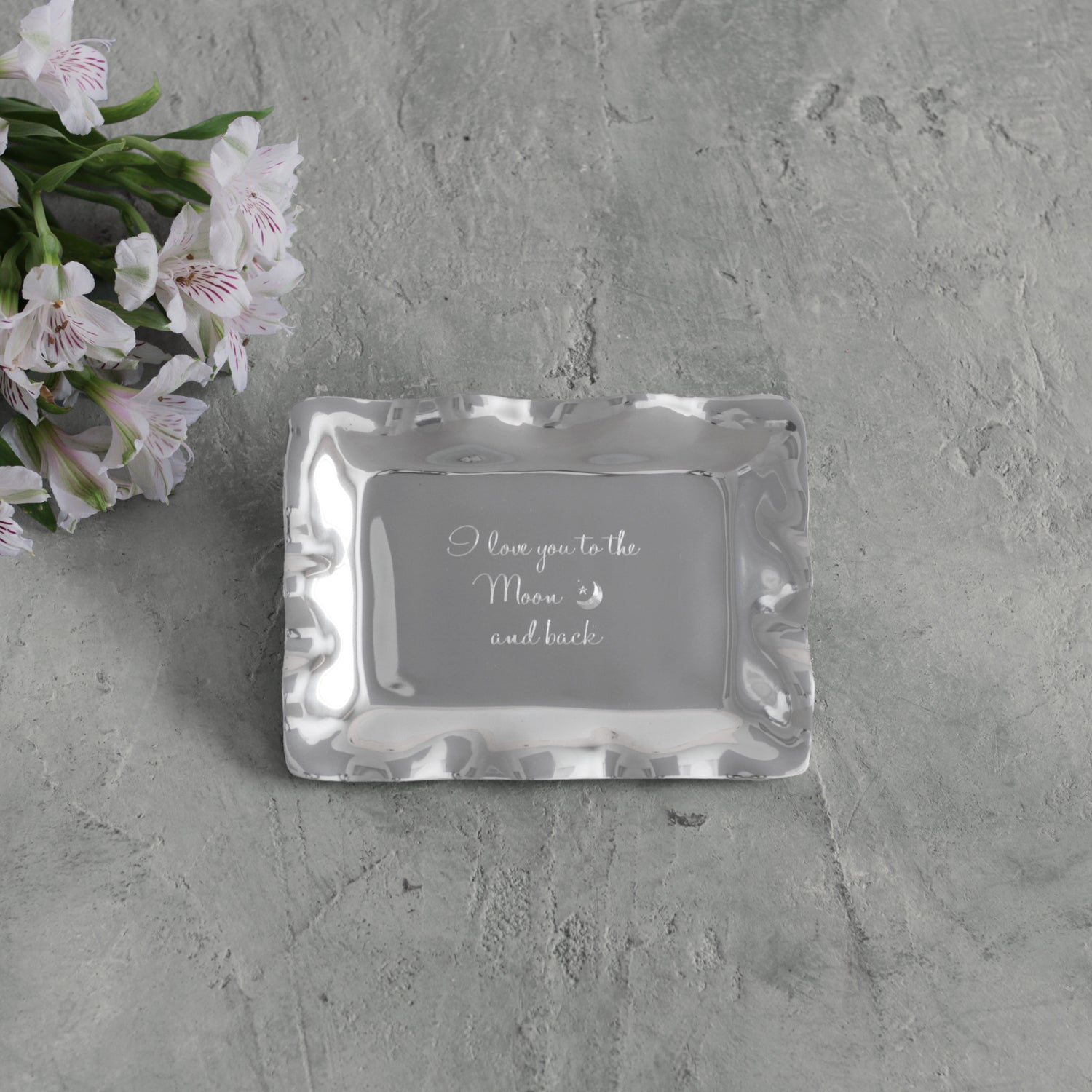 GIFTABLES Vento Engraved Tray "Love you to Moon back"