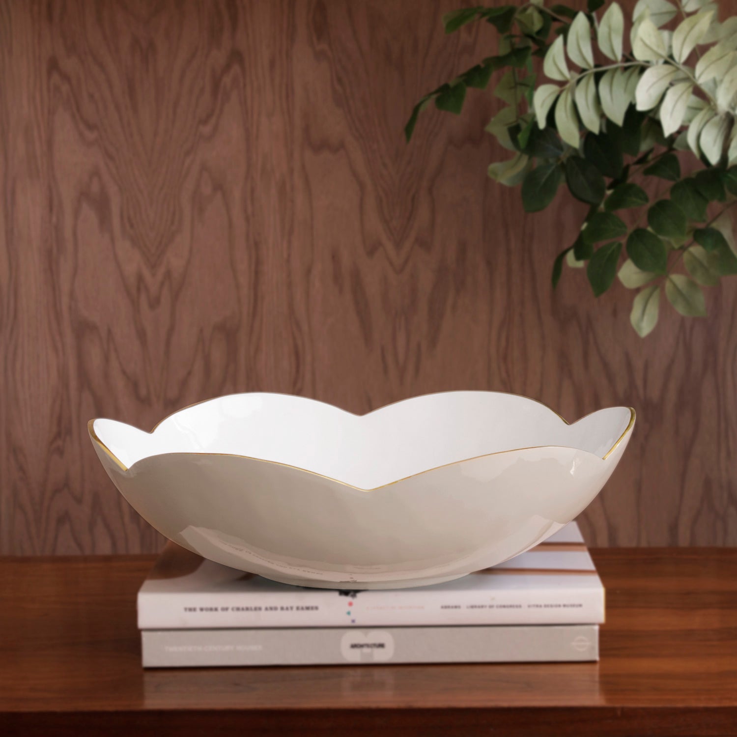 ENCANTO Amelia Large Bowl Cream and White