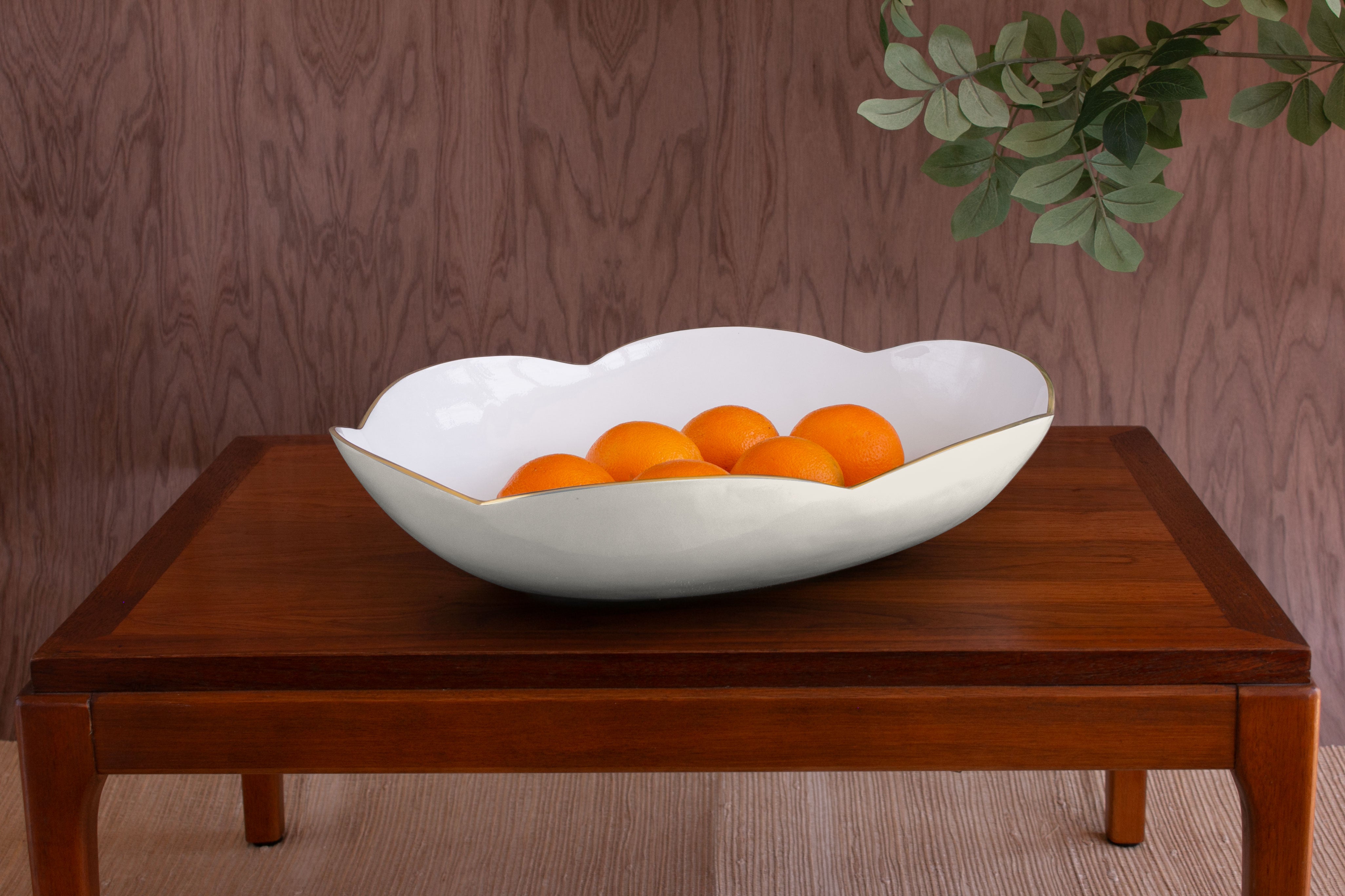ENCANTO Amelia Extra Large Oval Bowl Cream and White