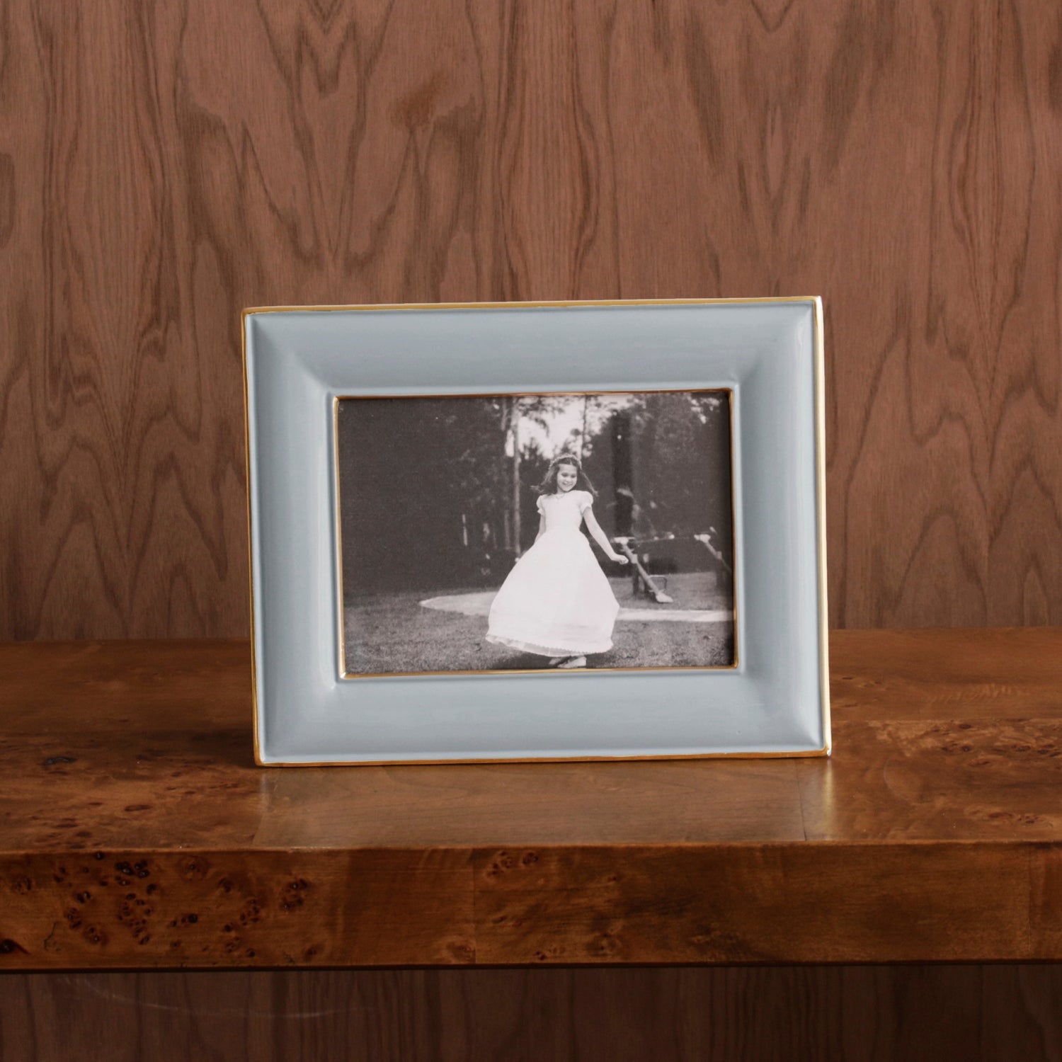 FRAME Encanto Charlotte 5 x 7  Slate