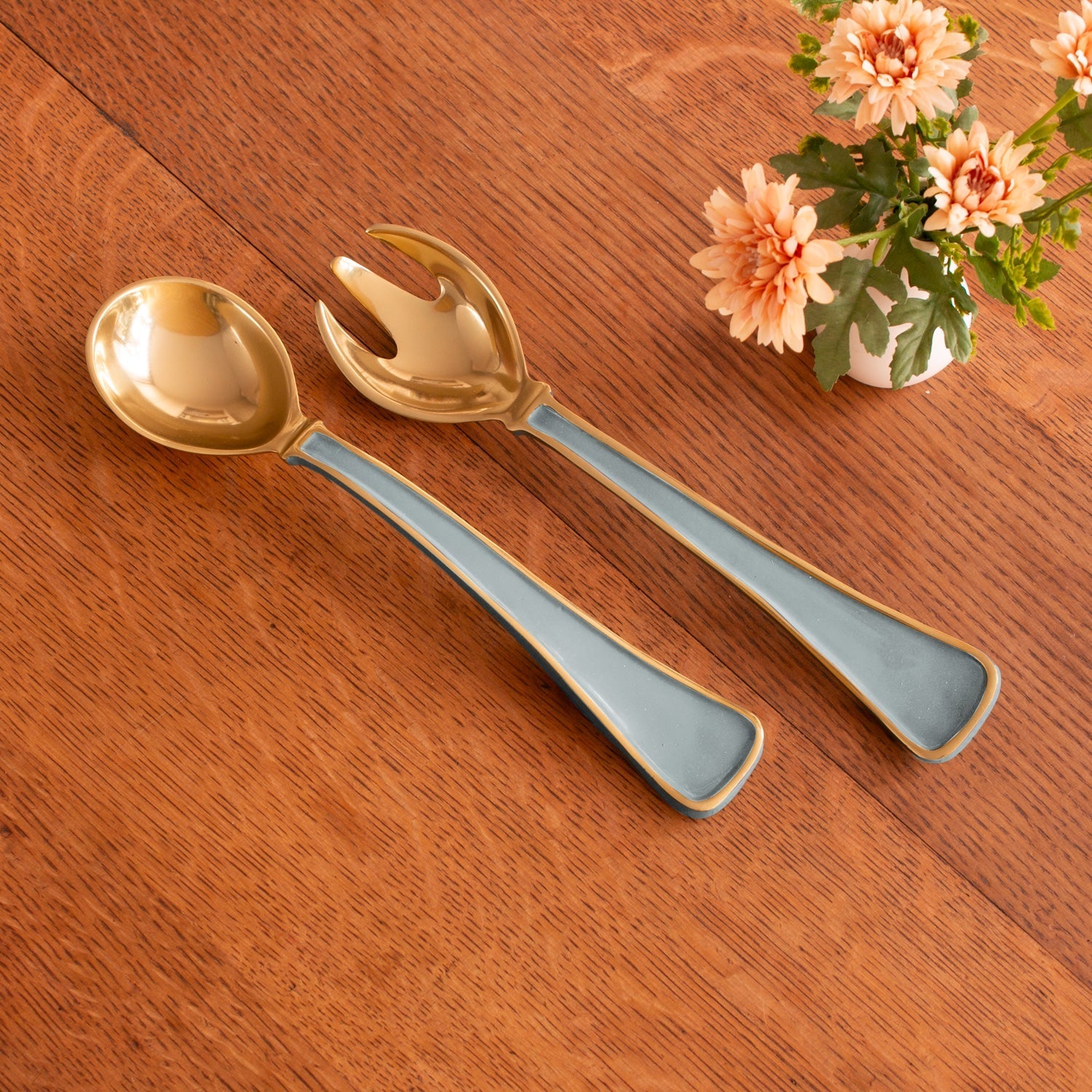 ENCANTO Soho Servers Slate