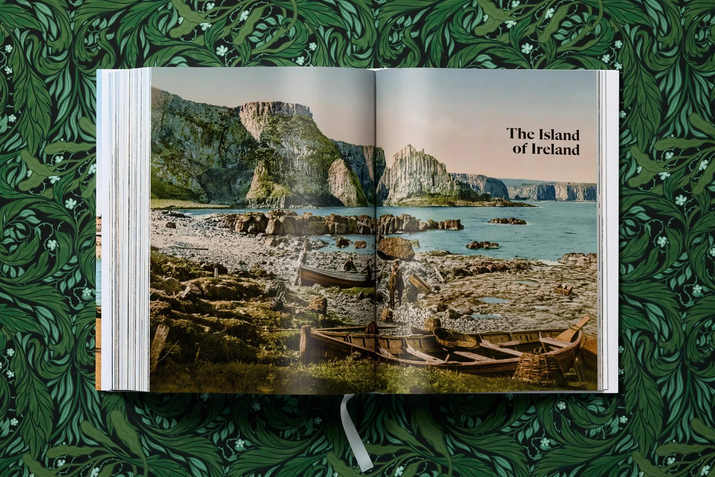 British Isles 1900. A Portrait in Colour (German, French, English) - The Mayfair Hall