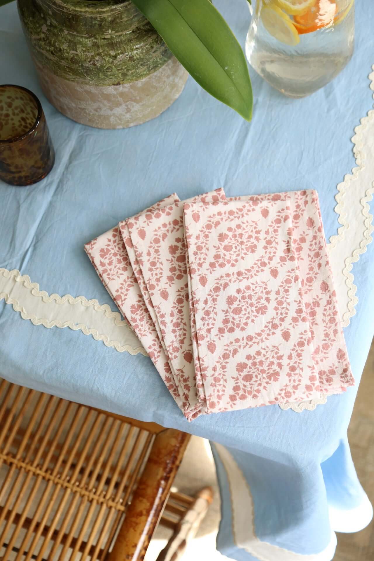 Wisteria Linen Napkins, Set of 4