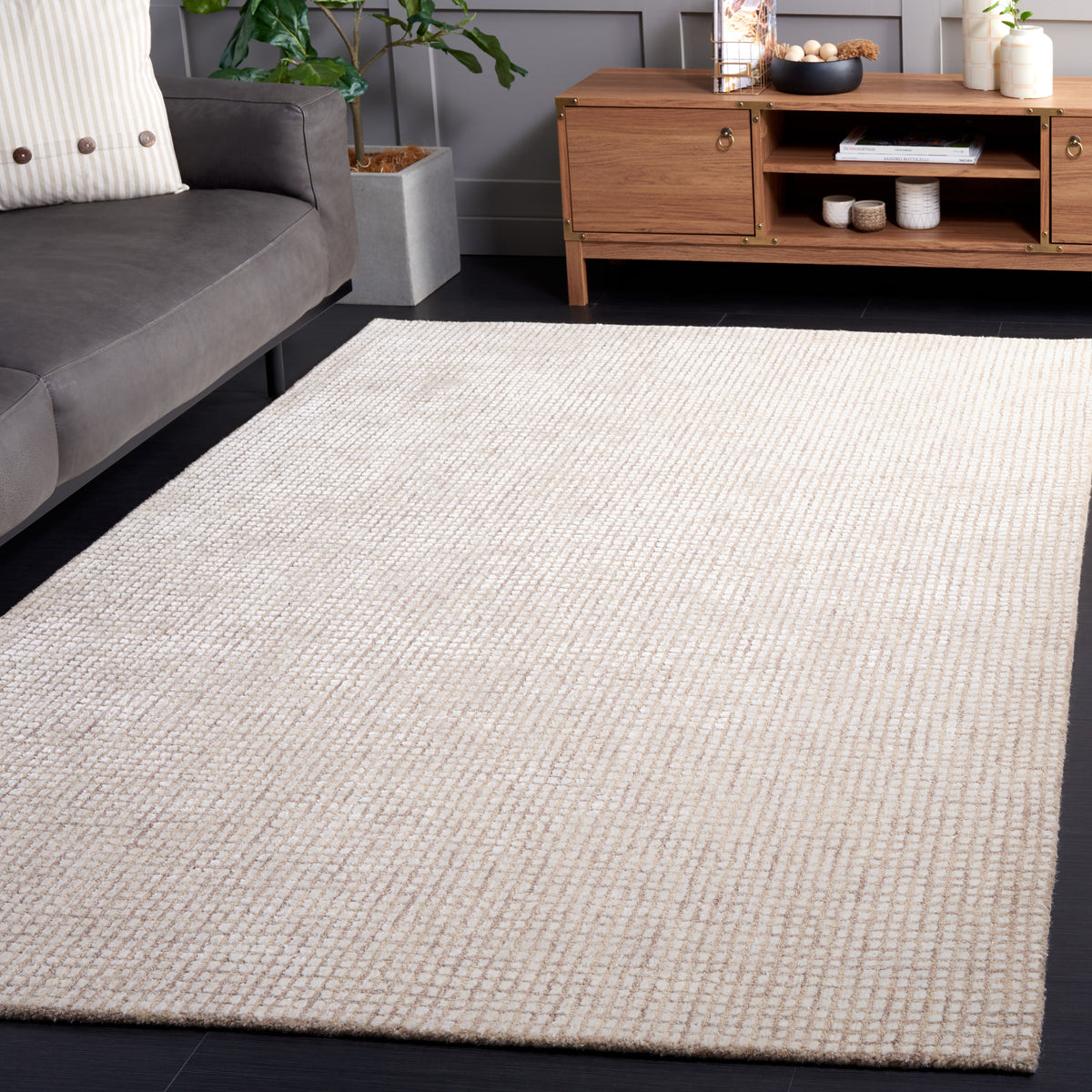 Abstract Modern Hand Tufted Area Rug in Ivory and Beige