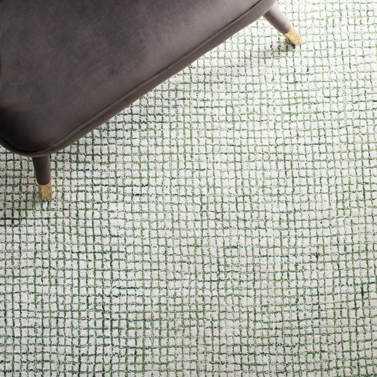 Abstract Modern Hand Tufted Area Rug in Ivory and Green