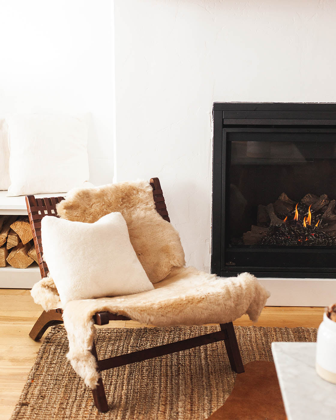 Farmhouse Pottery Sheepskin - Thumbnail 3