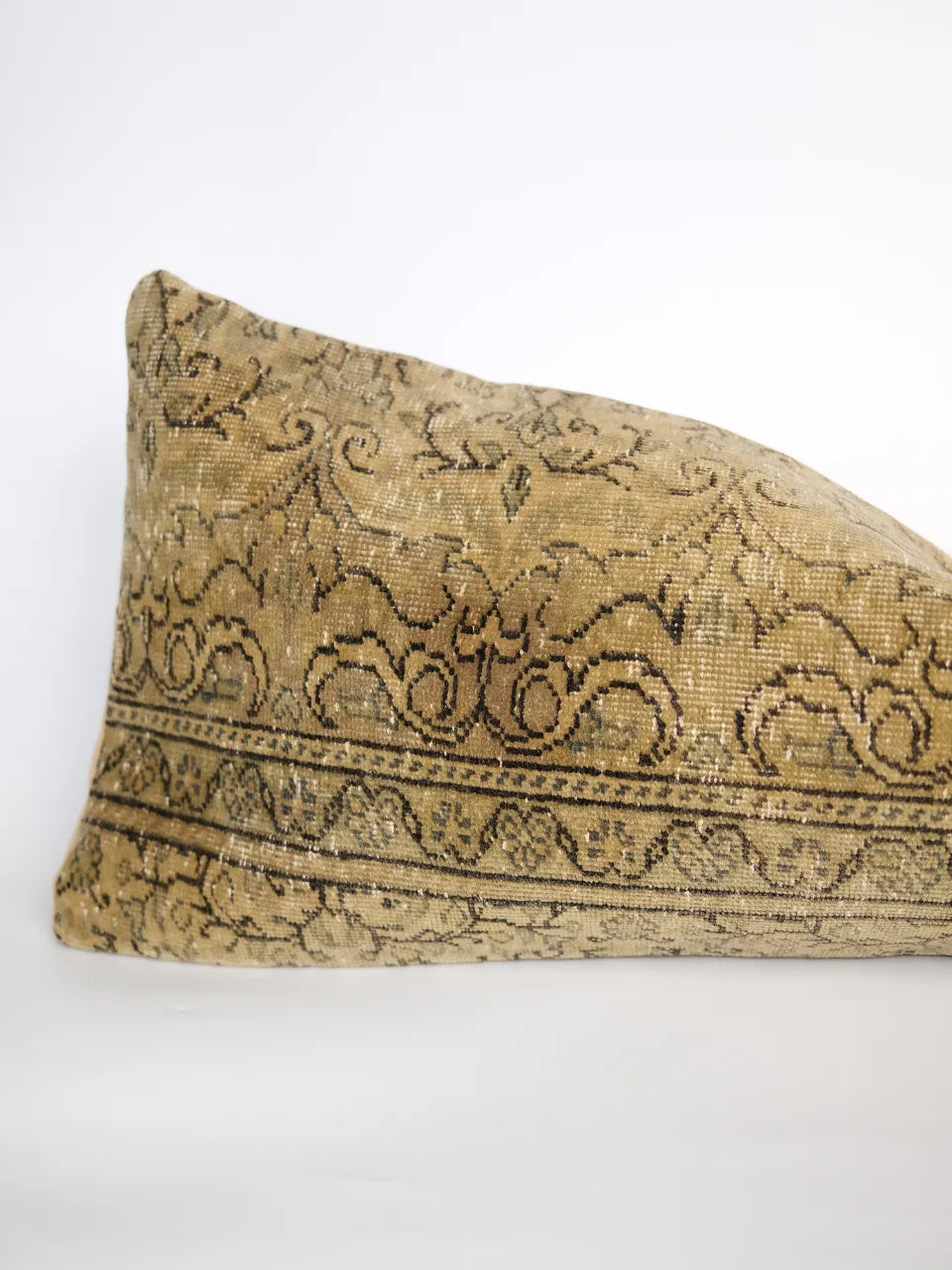 Adelle Turkish Long Lumbar No.1