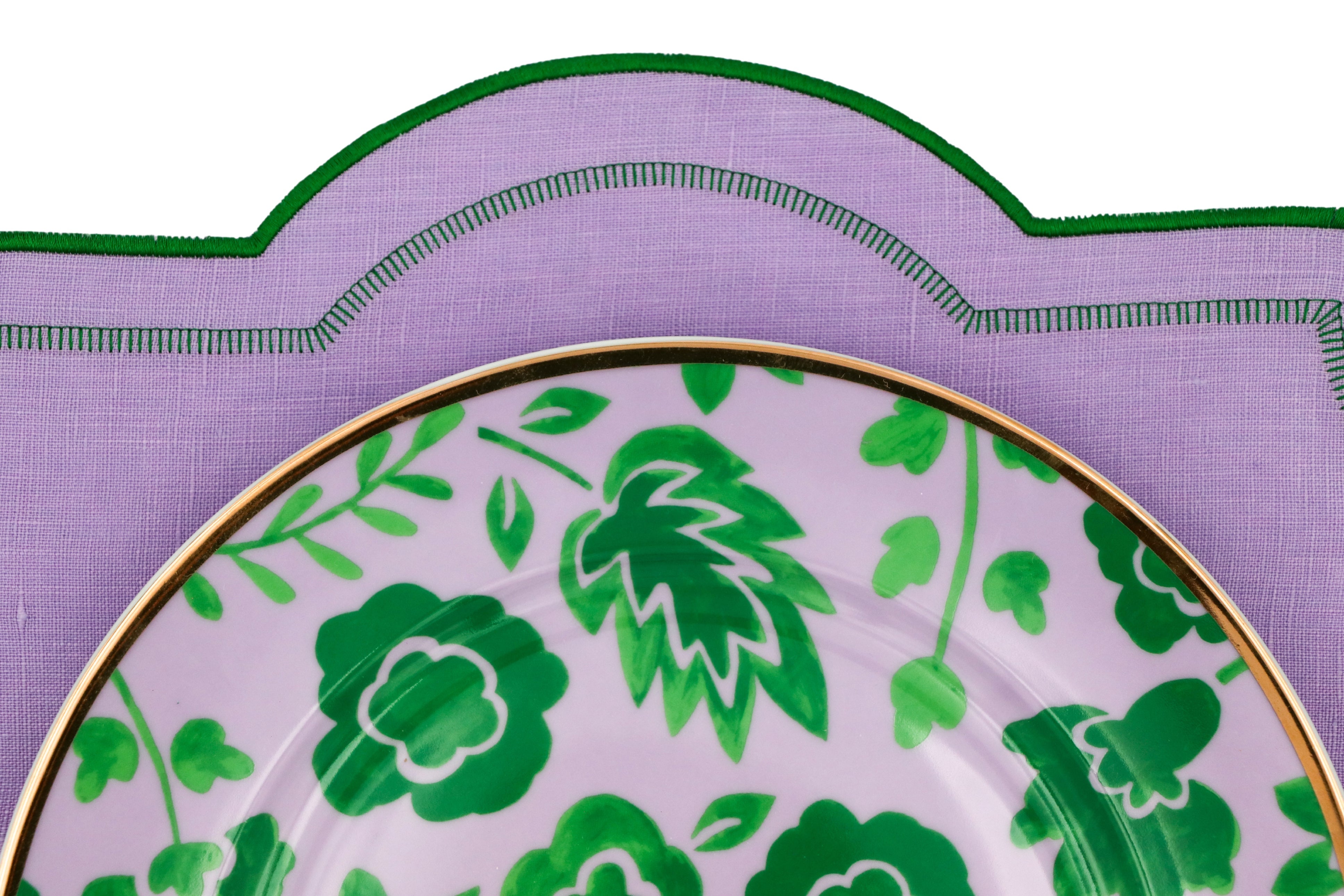Bernadette Leaf Porcelain Dinner Plate in Lilac and Green with Gold Hand-Painted Rim (Set of 4)