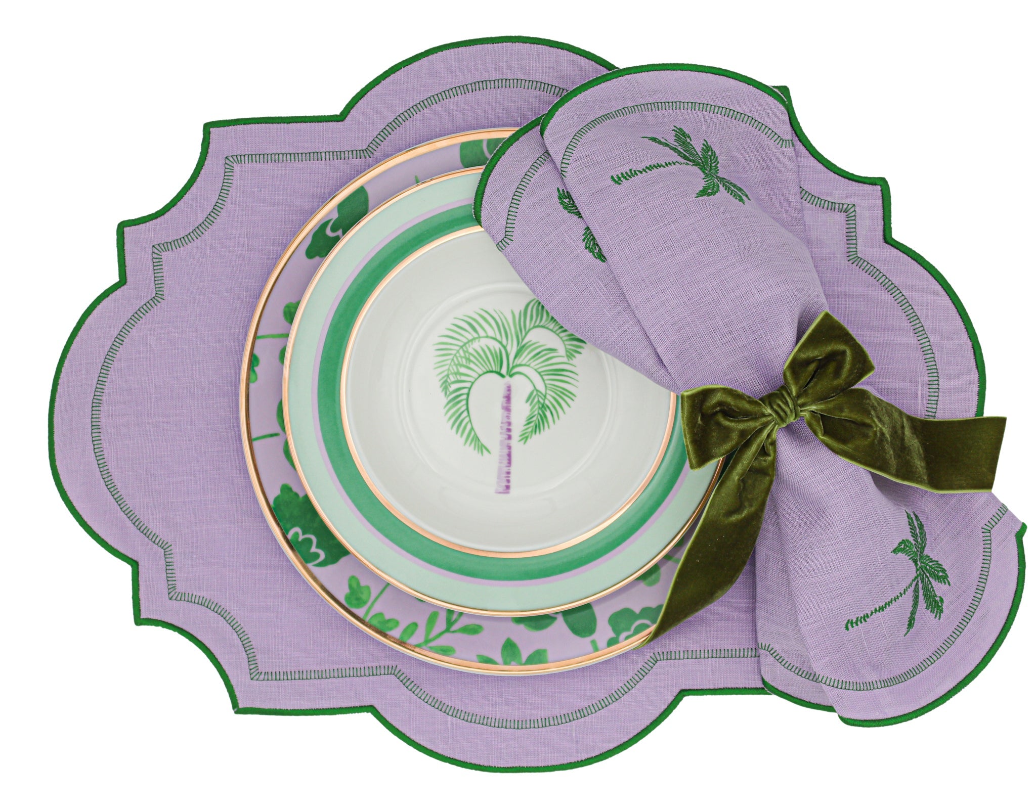 Bernadette Leaf Porcelain Dinner Plate in Lilac and Green with Gold Hand-Painted Rim (Set of 4)
