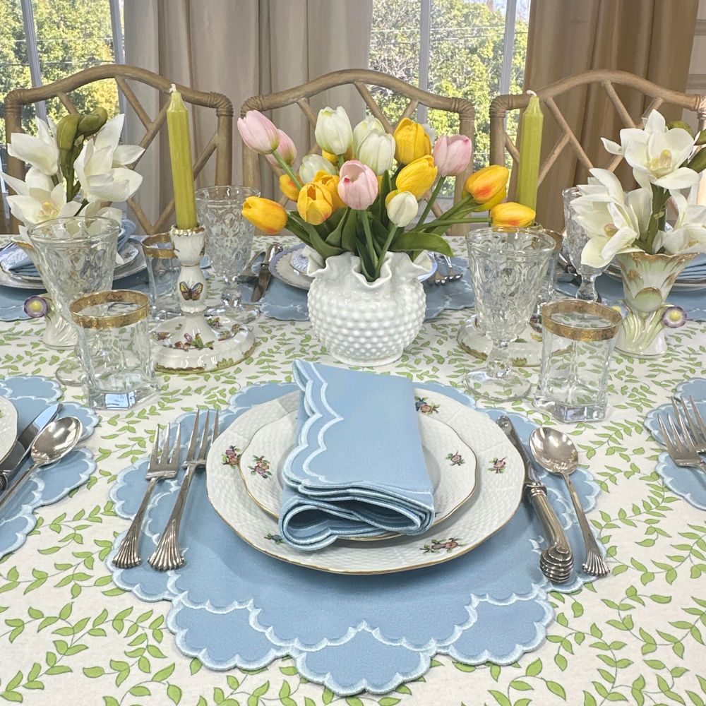 Light Green Leaves - Tablecloth