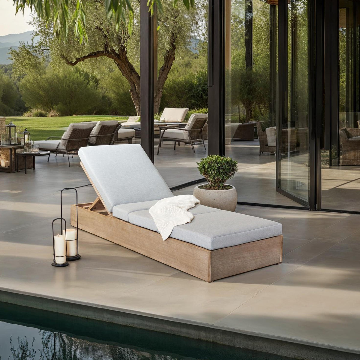 Vincent Eucalyptus Wood Chaise Lounge Chair in Brown and Light Gray
