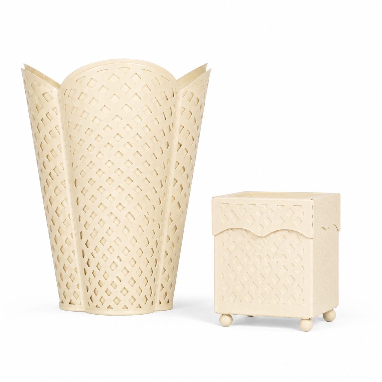 Cream Lattice Wastepaper Basket & Tissue (2 Options)