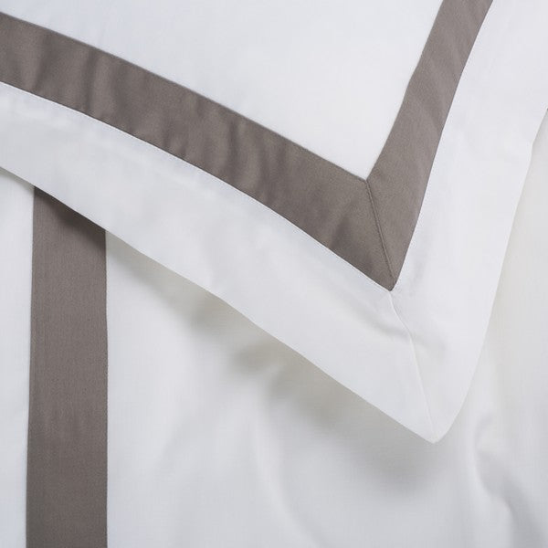 Bold Hotel Duvet Cover Set in White with Gray Fabric Border (3 pieces)
