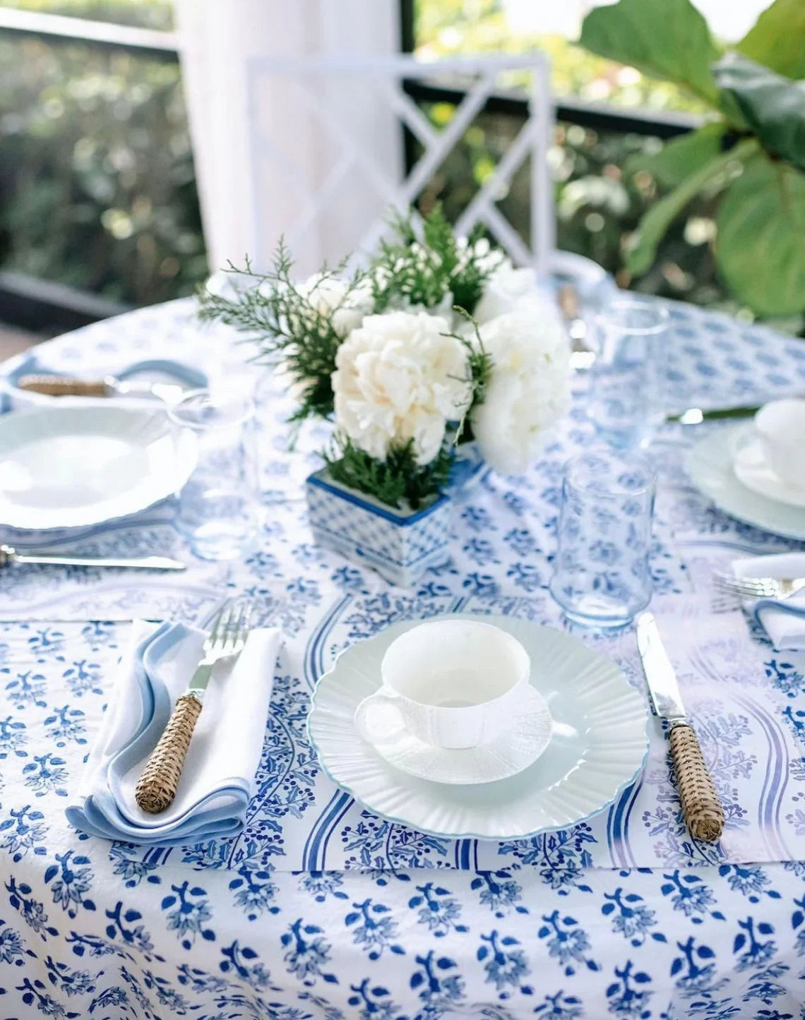 Linen Scalloped Square | Lily White with Cornflower Blue