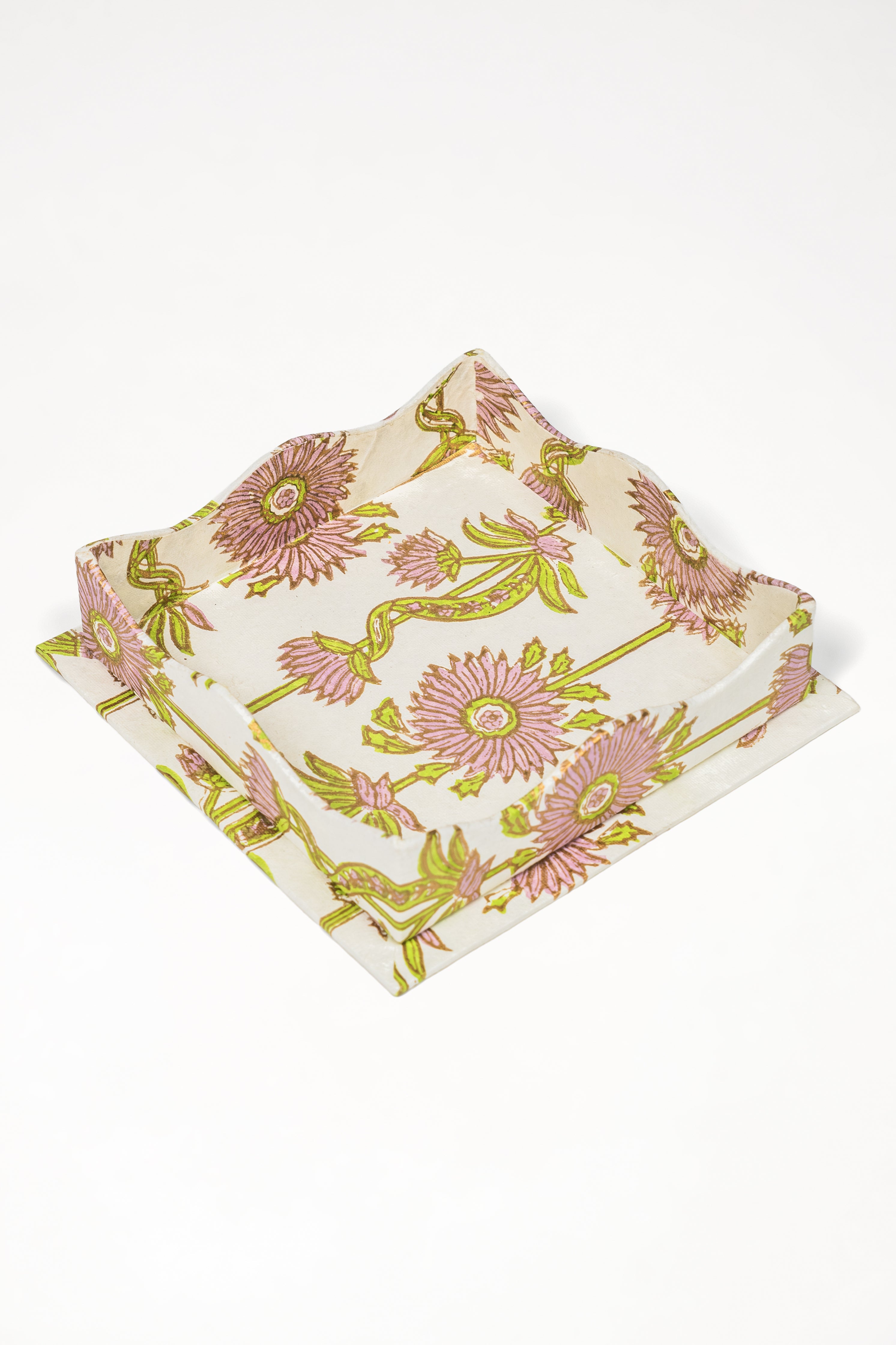 Nesting Scalloped Floral Vines Blockprint Trays in Lilac Purple