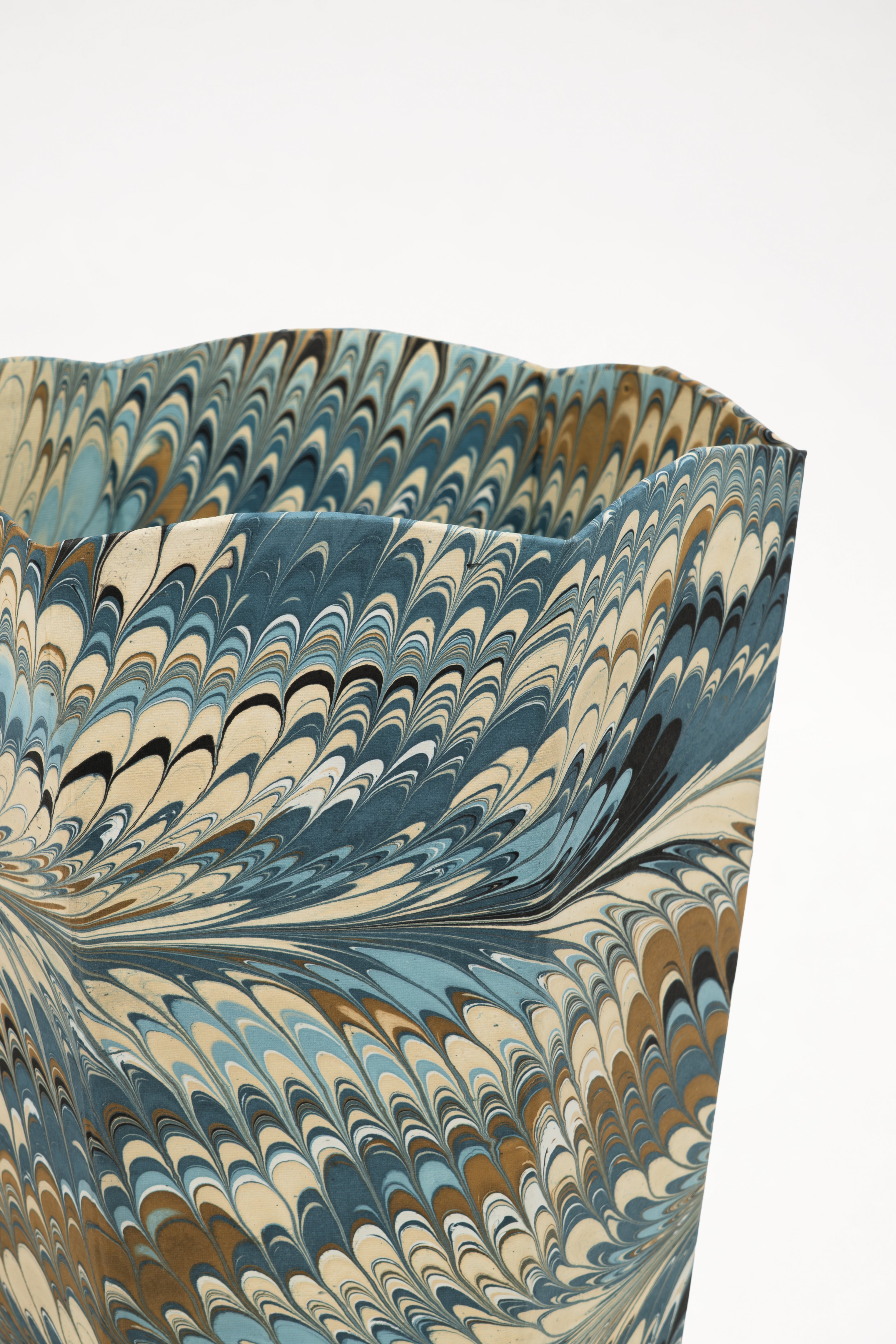 Hand-Marbled Scallop Waste Bin / Storage Bin in Nila Feathers