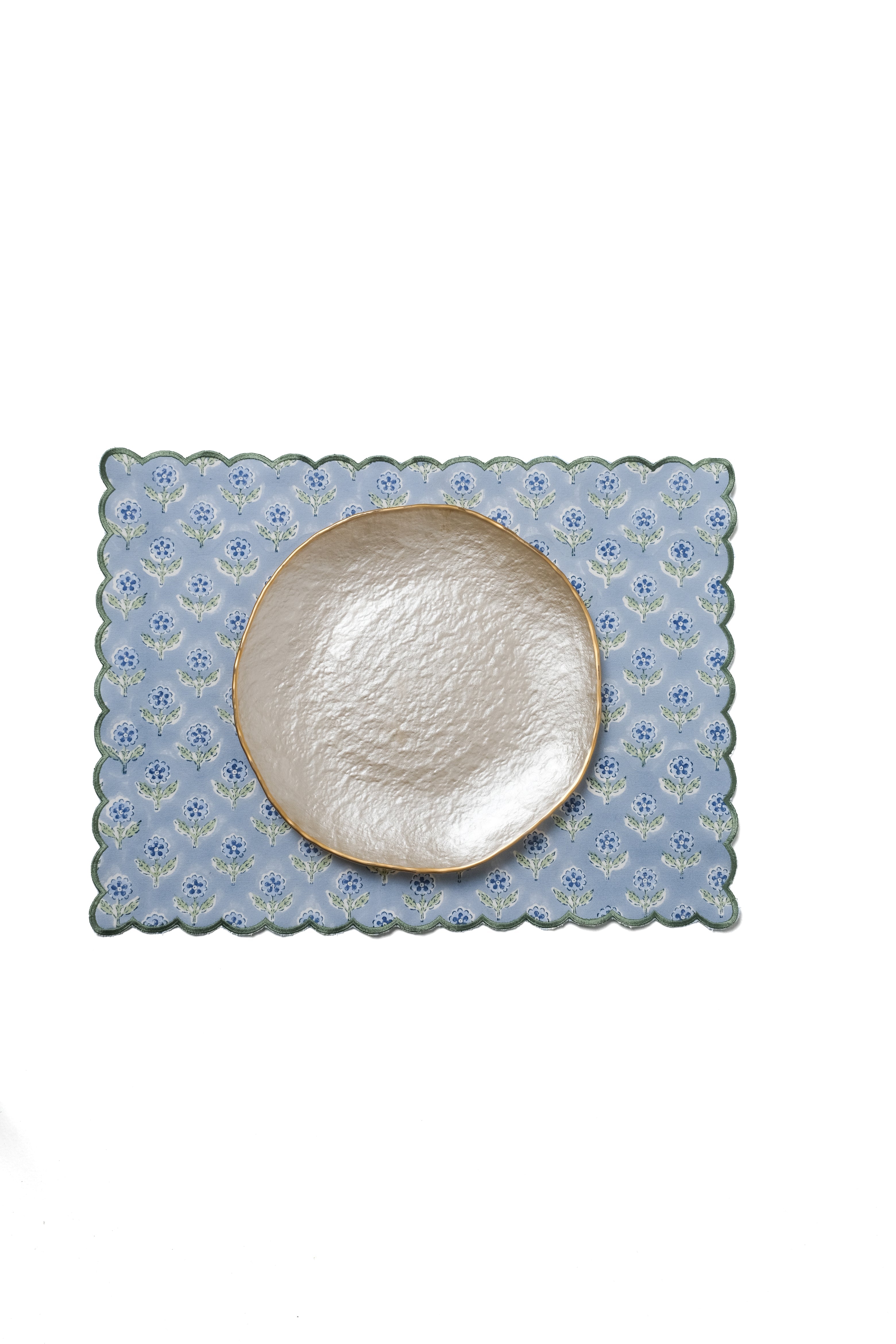 Mona Scallop Embroidered Blockprint Placemat in Blue