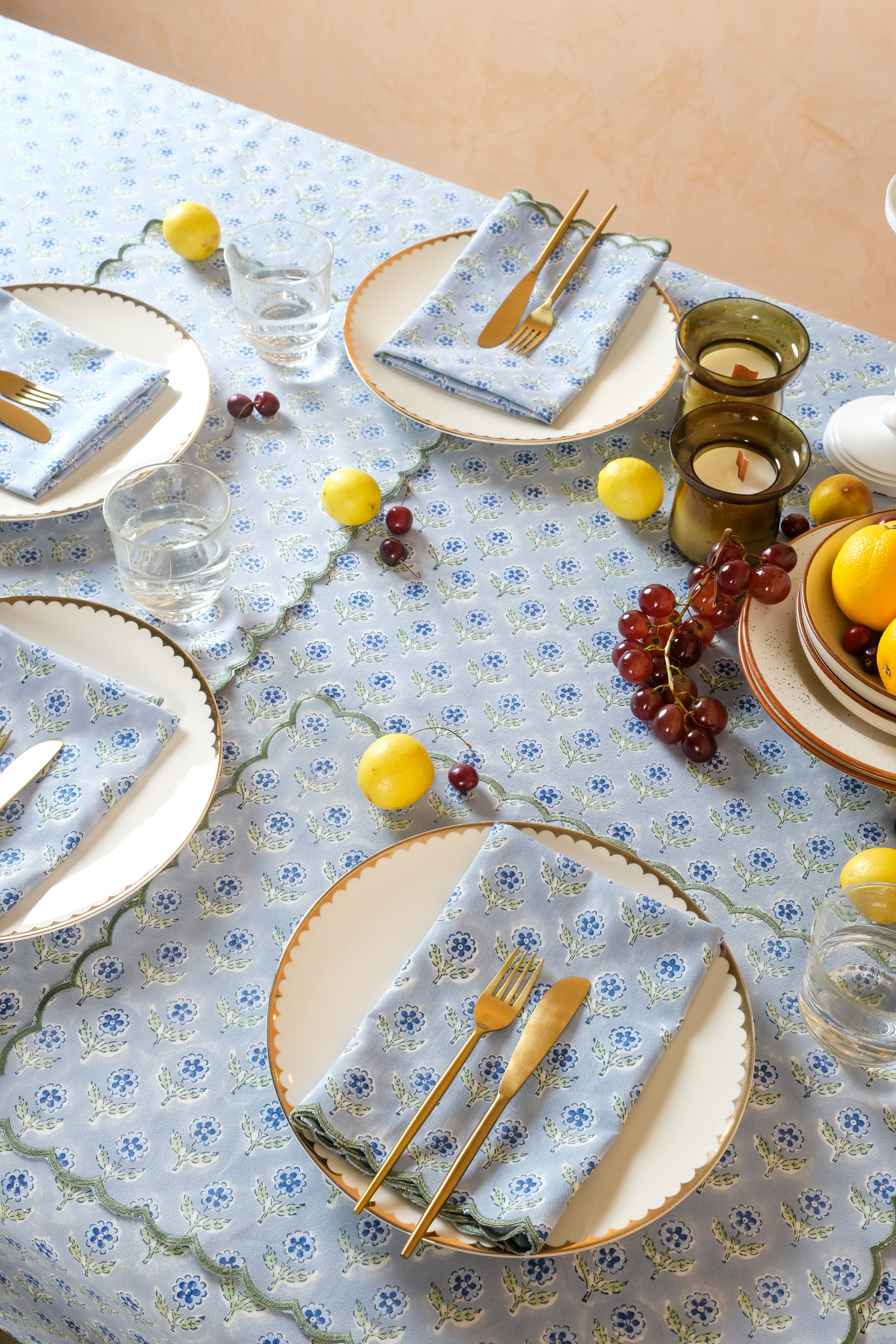 Mona Scallop Embroidered Blockprint Placemat in Blue