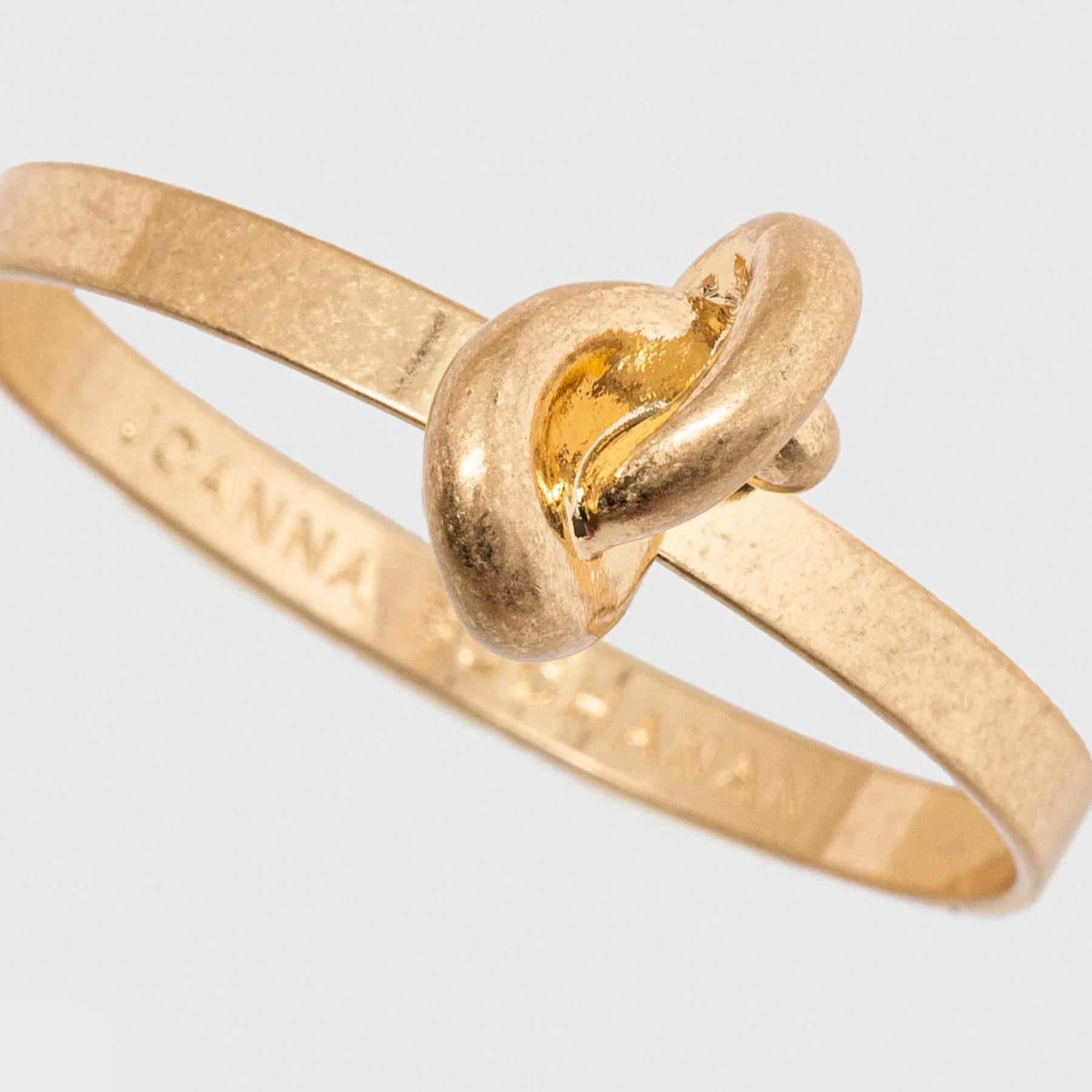 Knot napkin rings, set of eight - The Mayfair Hall