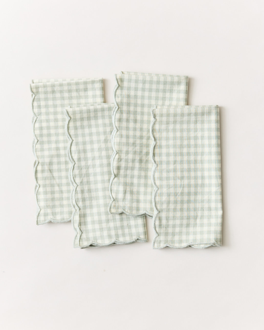 Petite Gingham Scalloped Napkins