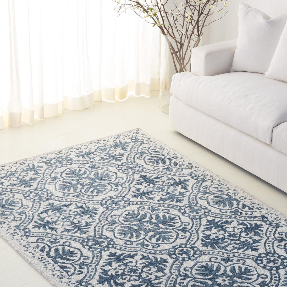 Nina Traditional Hand Tufted Ralph Lauren Collection Area Rug
