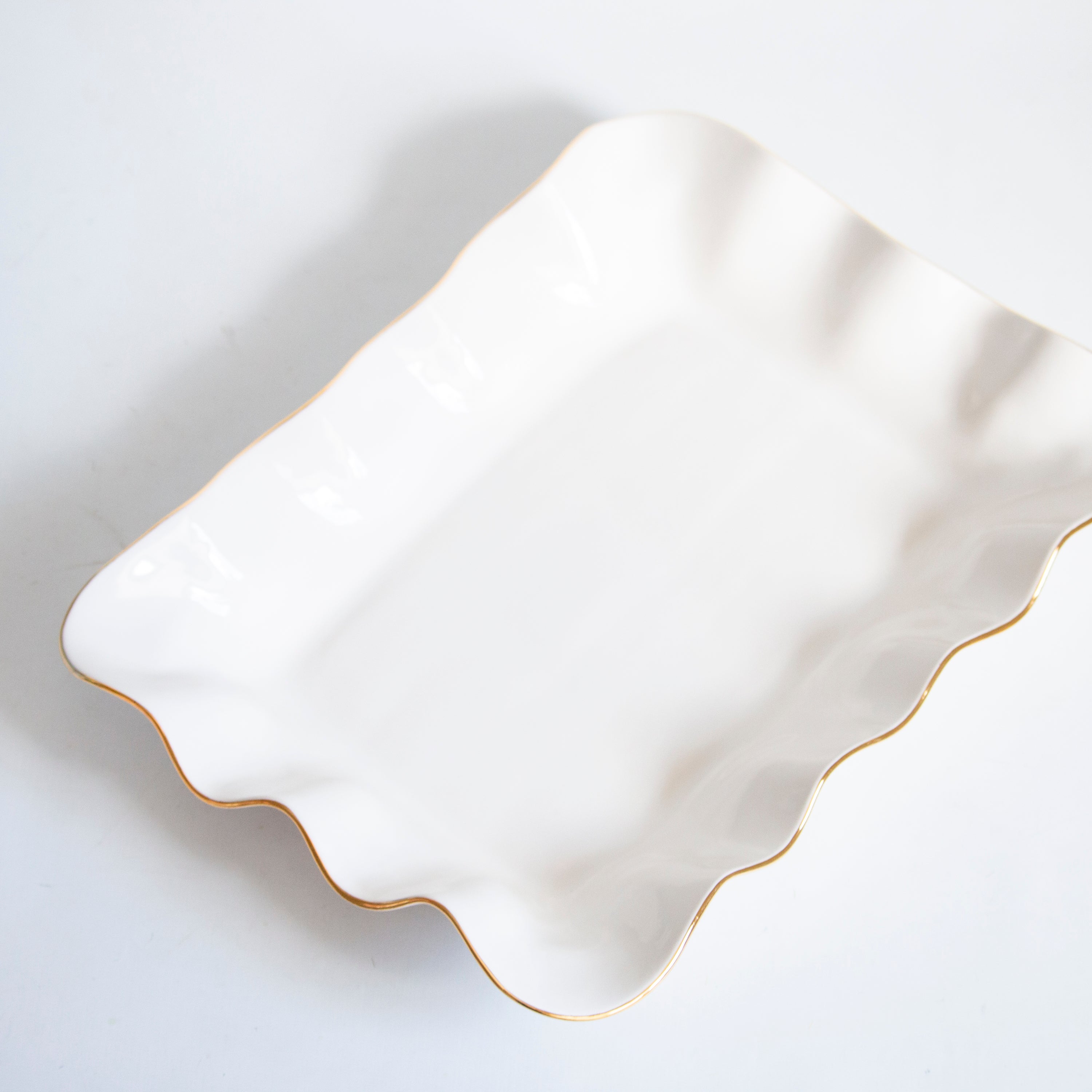 Lucinda Wavy Serving Platter