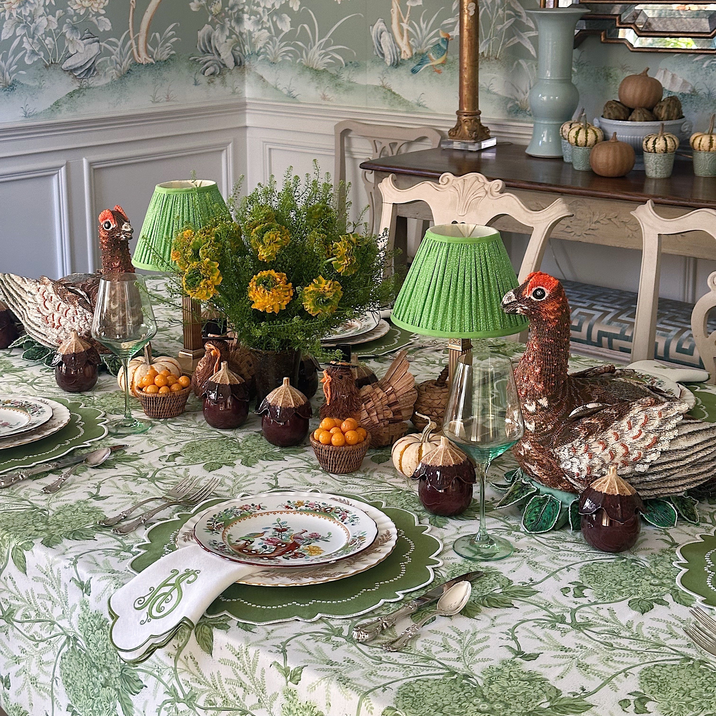 HARMONY GREEN ROUND FABRIC PLACEMAT