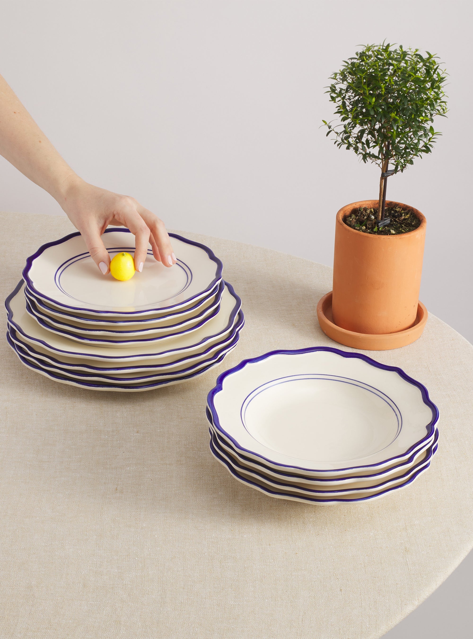 Jane 12 Piece Dinnerware Set with Pasta Bowl