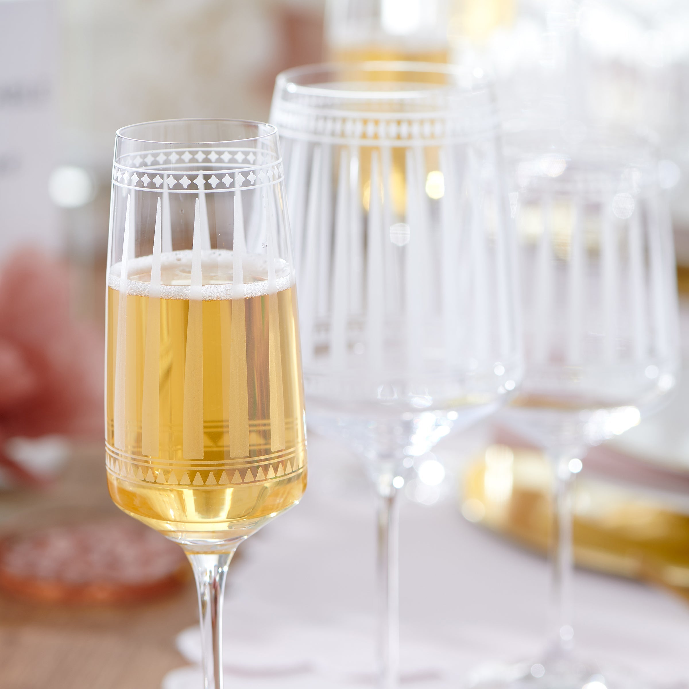 Caskata Marrakech Wine Glasses - Thumbnail 5