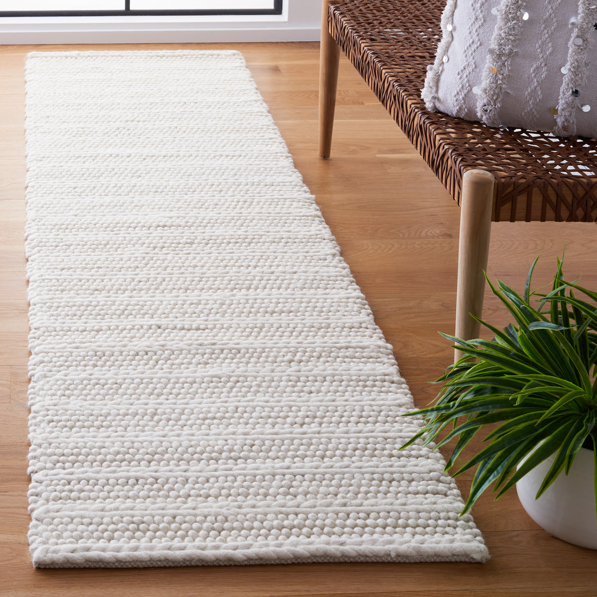 Natura Modern Flat Weave Area Rug in Ivory