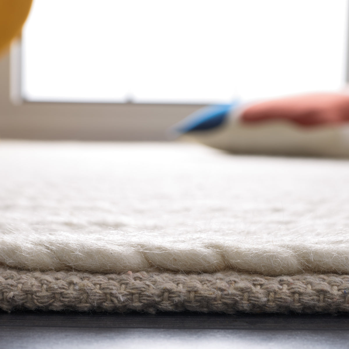 Natura Modern Flat Weave Area Rug in Ivory