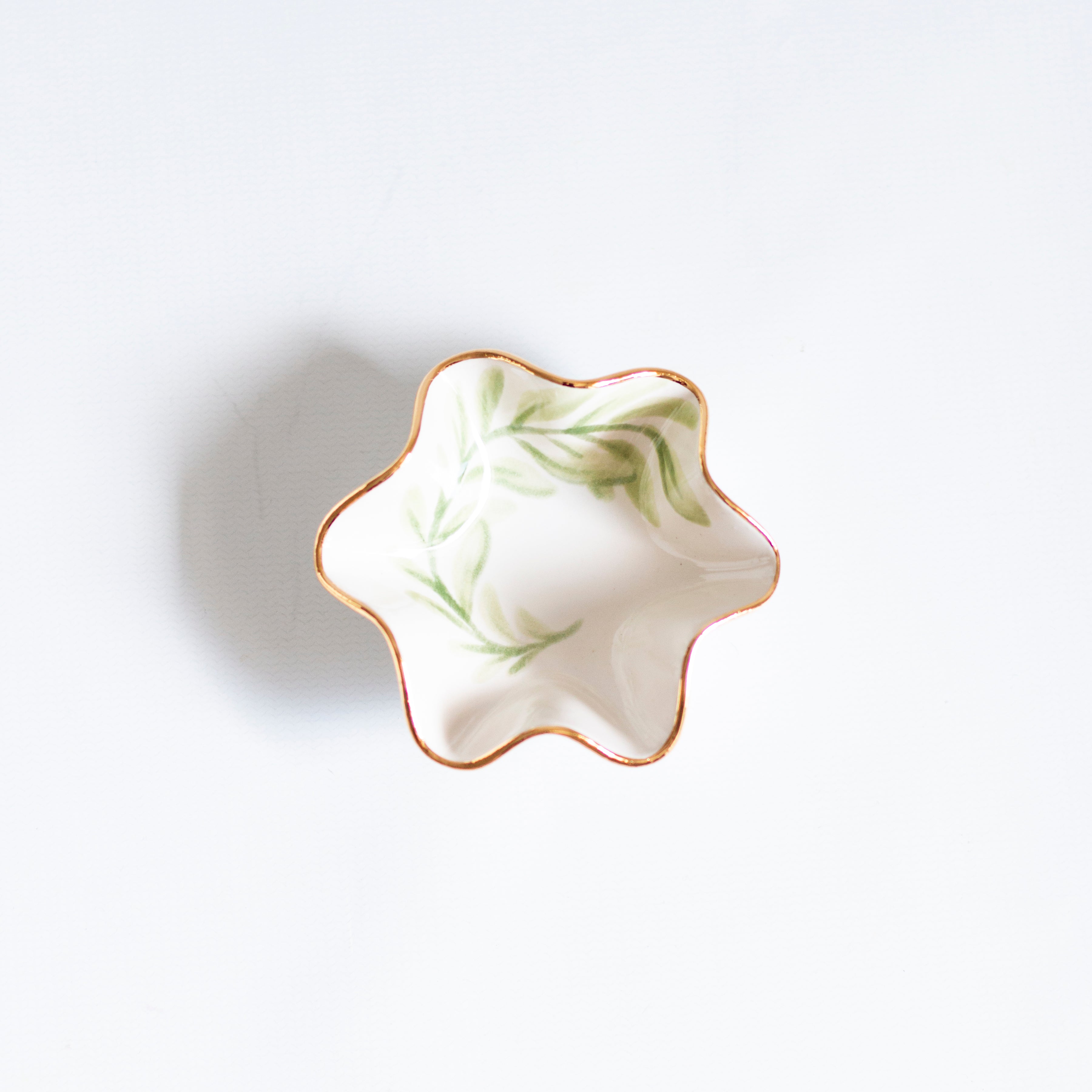 Ami Olive Branch Wavy Bowl - Ring Dish