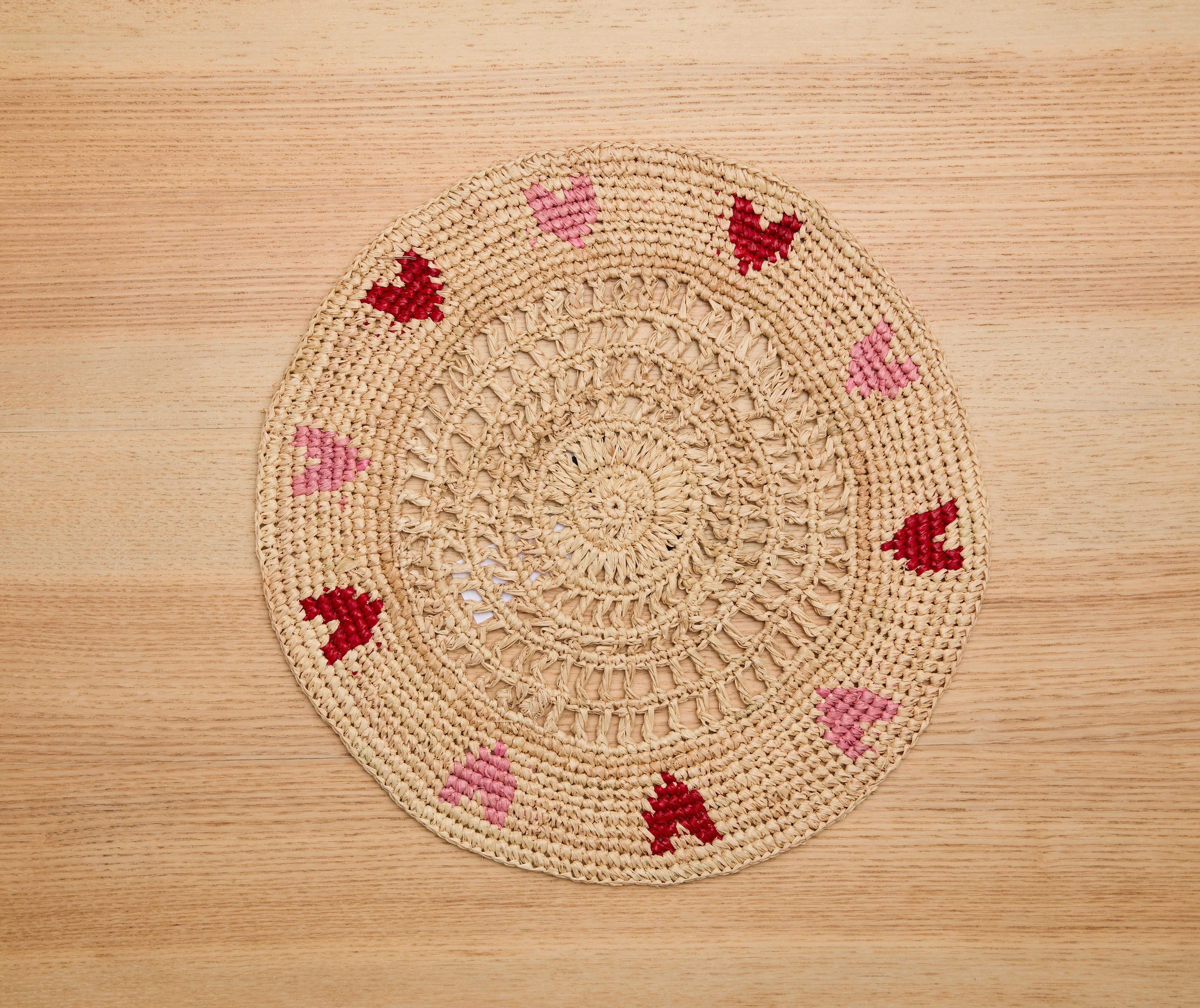 Handwoven Heart Raffia Placemat – Artisan Table Décor with Red & Pink Hearts - The Mayfair Hall