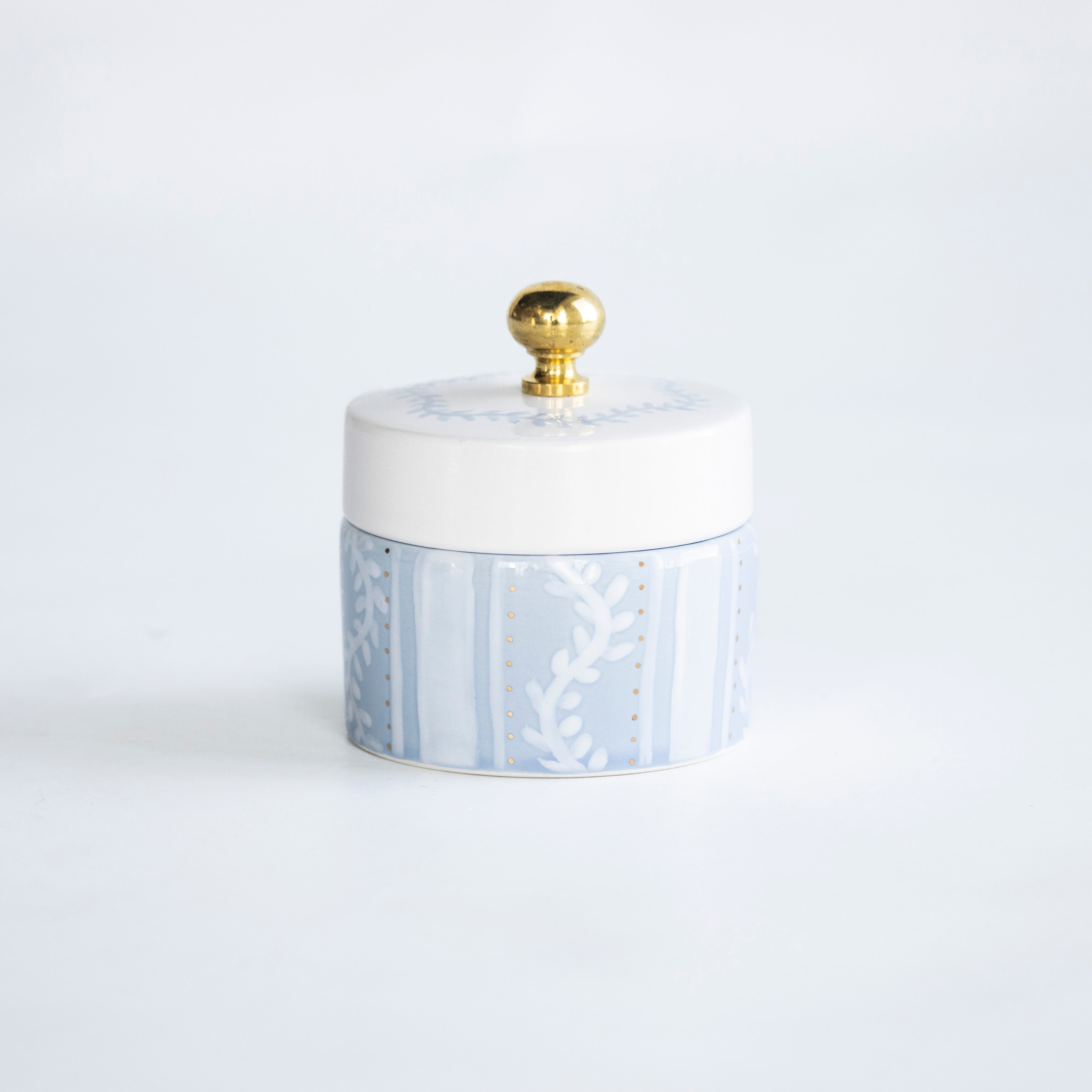 Laurel Wreath Petite Trouvé Box