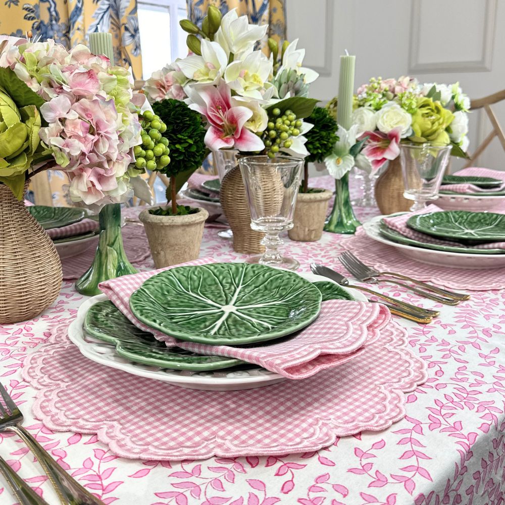 2025 Pink Leaves - Tablecloth
