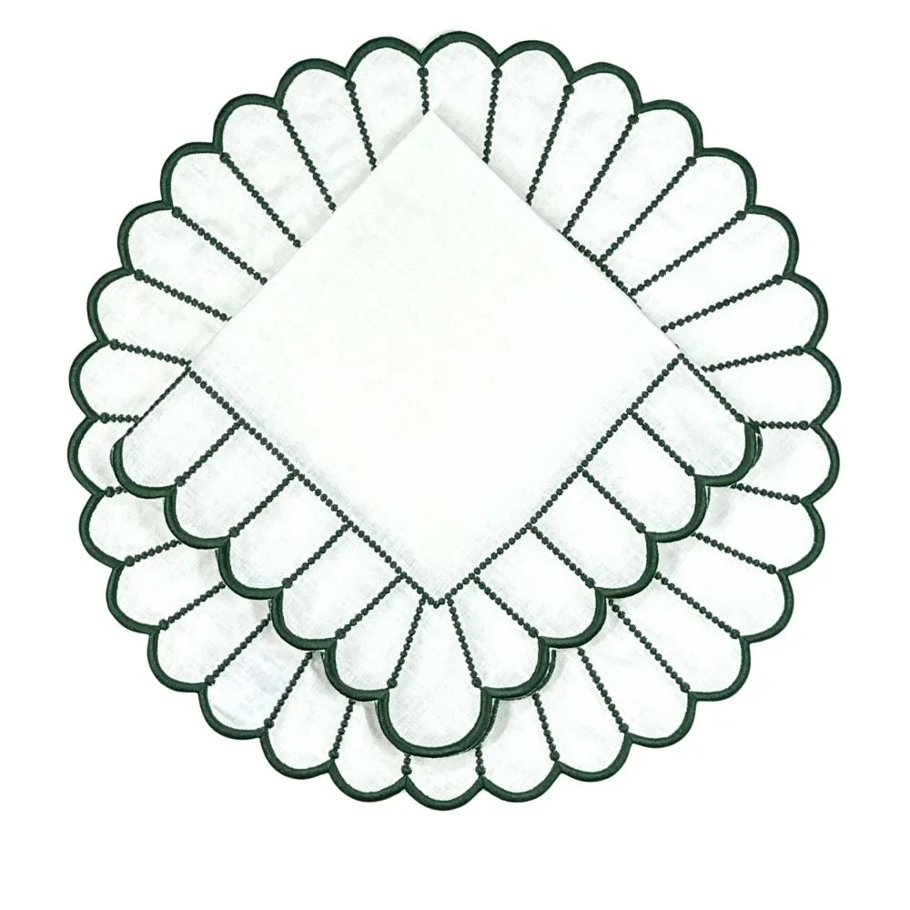 Studio Collection: Pippa Placemat - White/Dark Green (Set of 4) - The Mayfair Hall