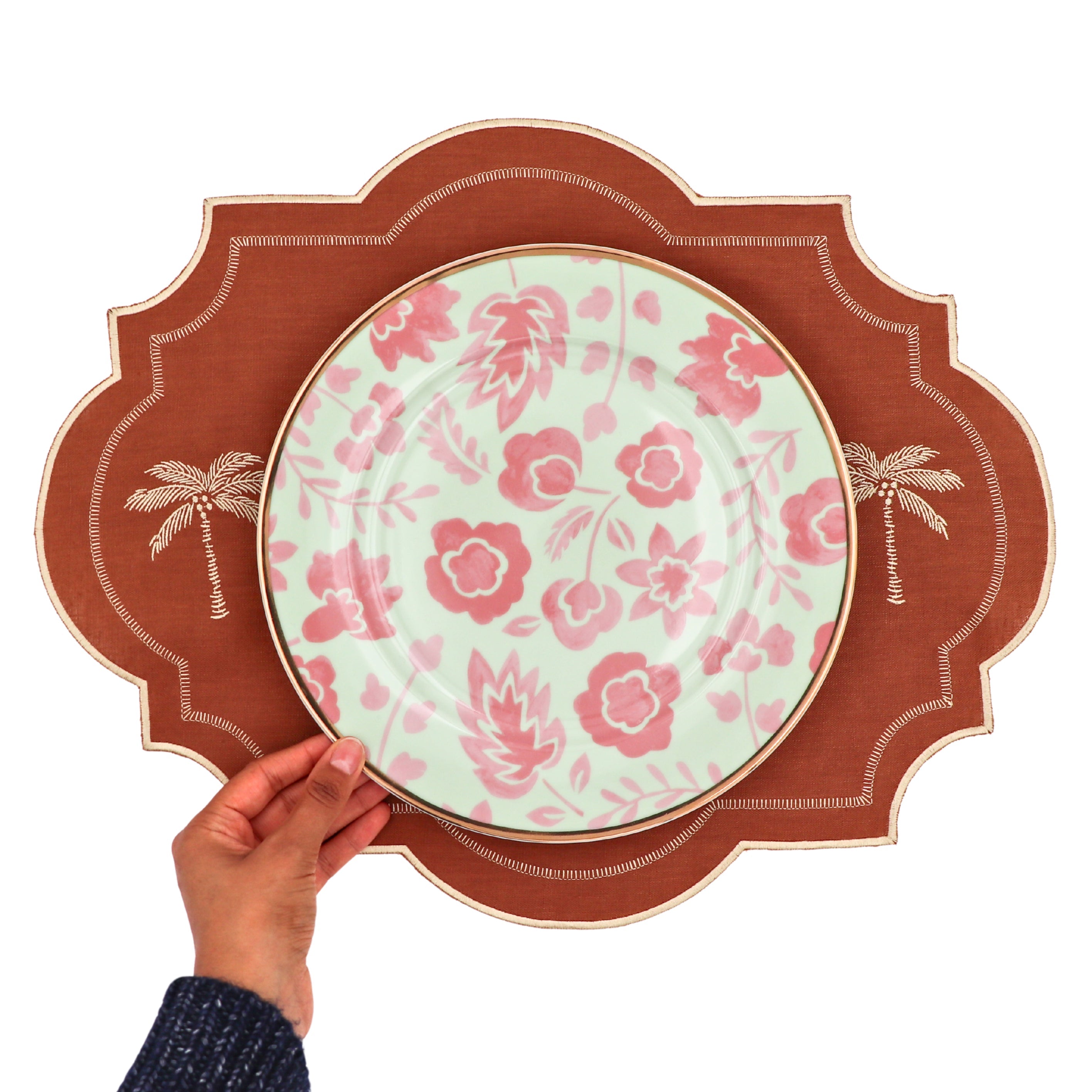 Leaf Dinner Plate in Pistachio and Lychee with Gold Handpainted Rim (Set of 4)