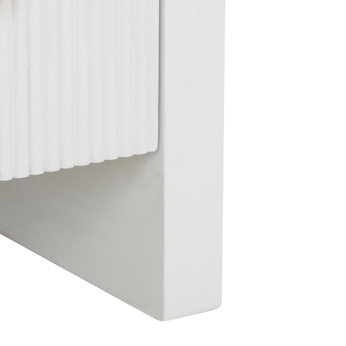Liabella 6 Drawer Curved Dresser in White and Gold