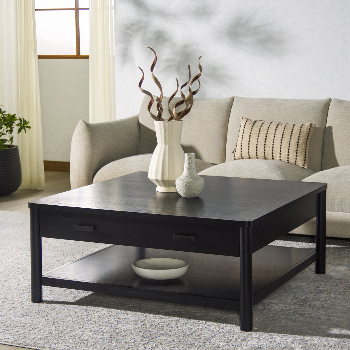 Jaylessa Wood 1 Drawer Coffee Table in Black