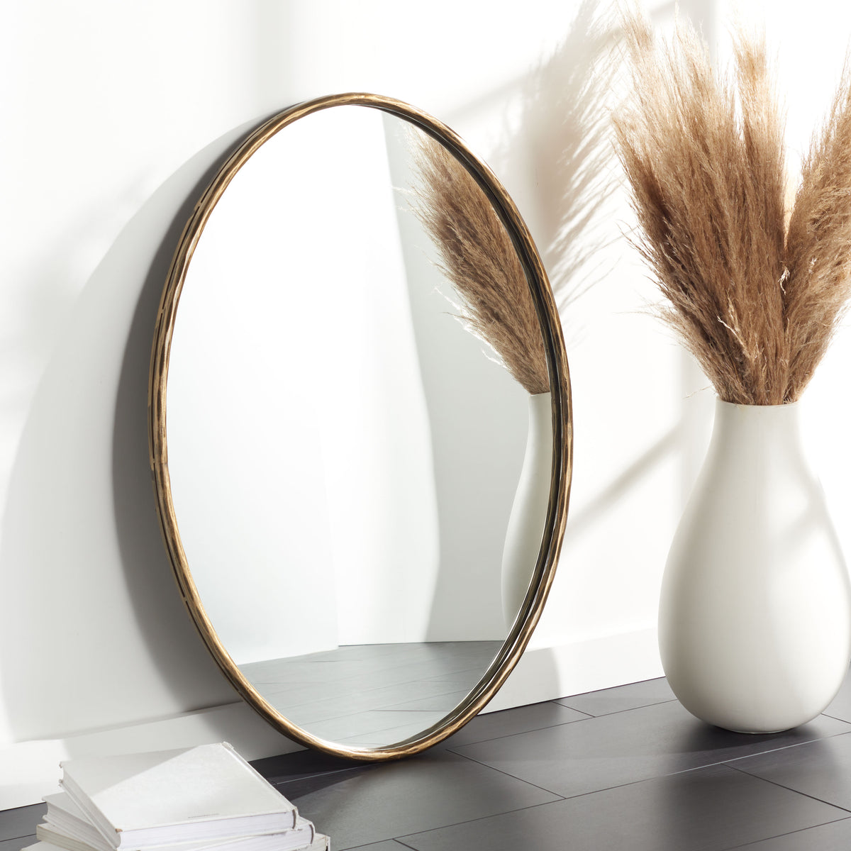 Jessa Oval Metal Mirror in Brass