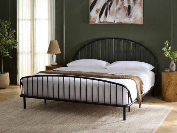 Sheeran Metal Spindle Queen Bed in Black