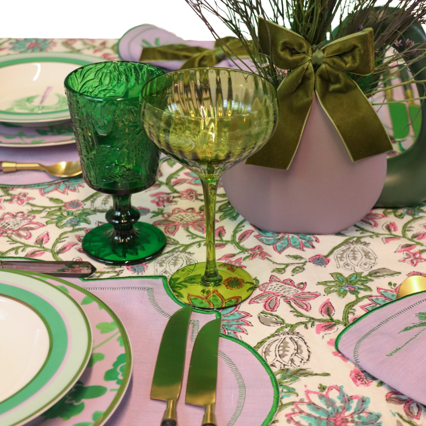Ribbed Coupe Glass in Green with Texture (Set of 4)