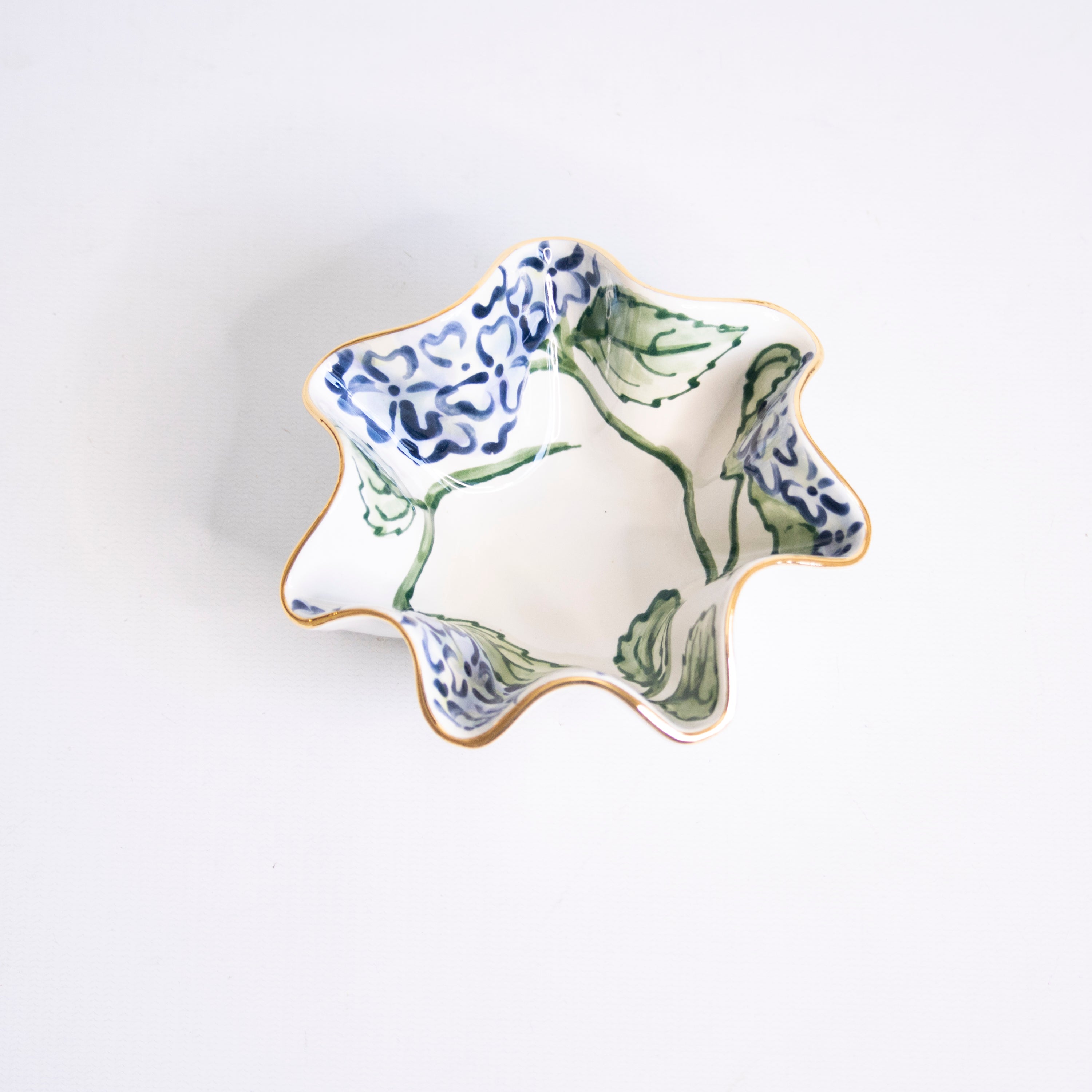 Adorn Blue Hydrangea Wavy Bowl