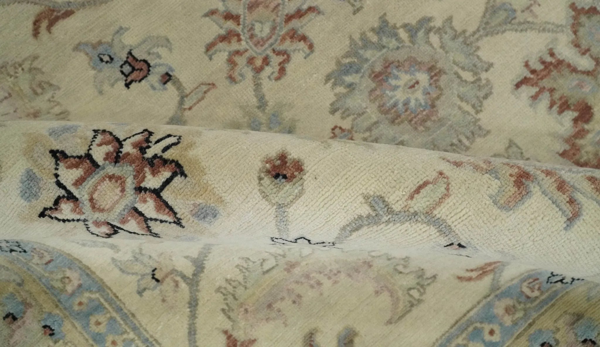 Antique Fine 8x10 Hand Knotted Ivory and Beige Traditional Vintage Persian Wool Rug | TRDCP717