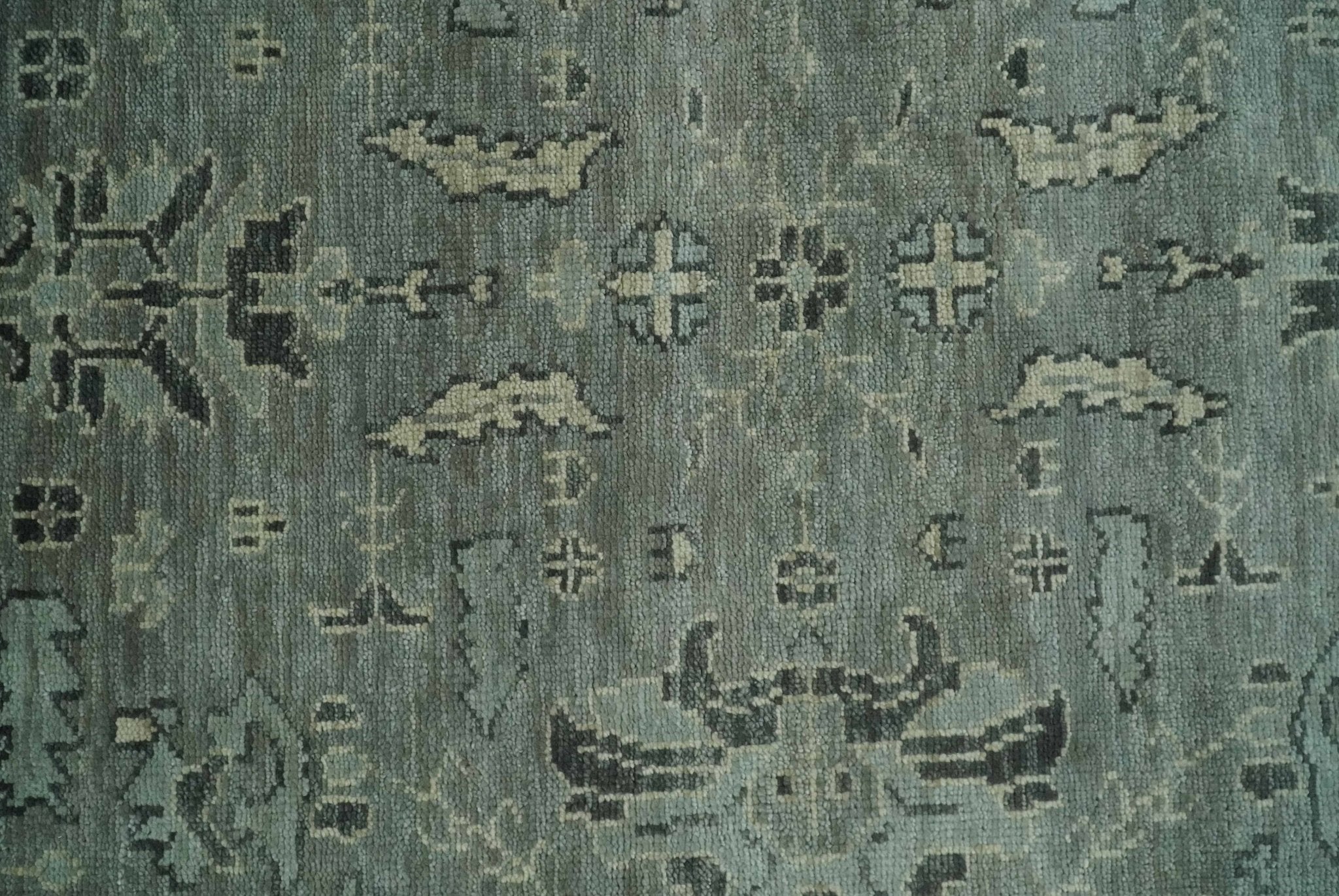 Antique Oushak Hand Knotted 5x8, 6x9, 8x10, 9x12, 10x14 and 12x15 Silver and Charcoal Traditional Persian Wool Rug | TRDCP882912 - The Rug Decor